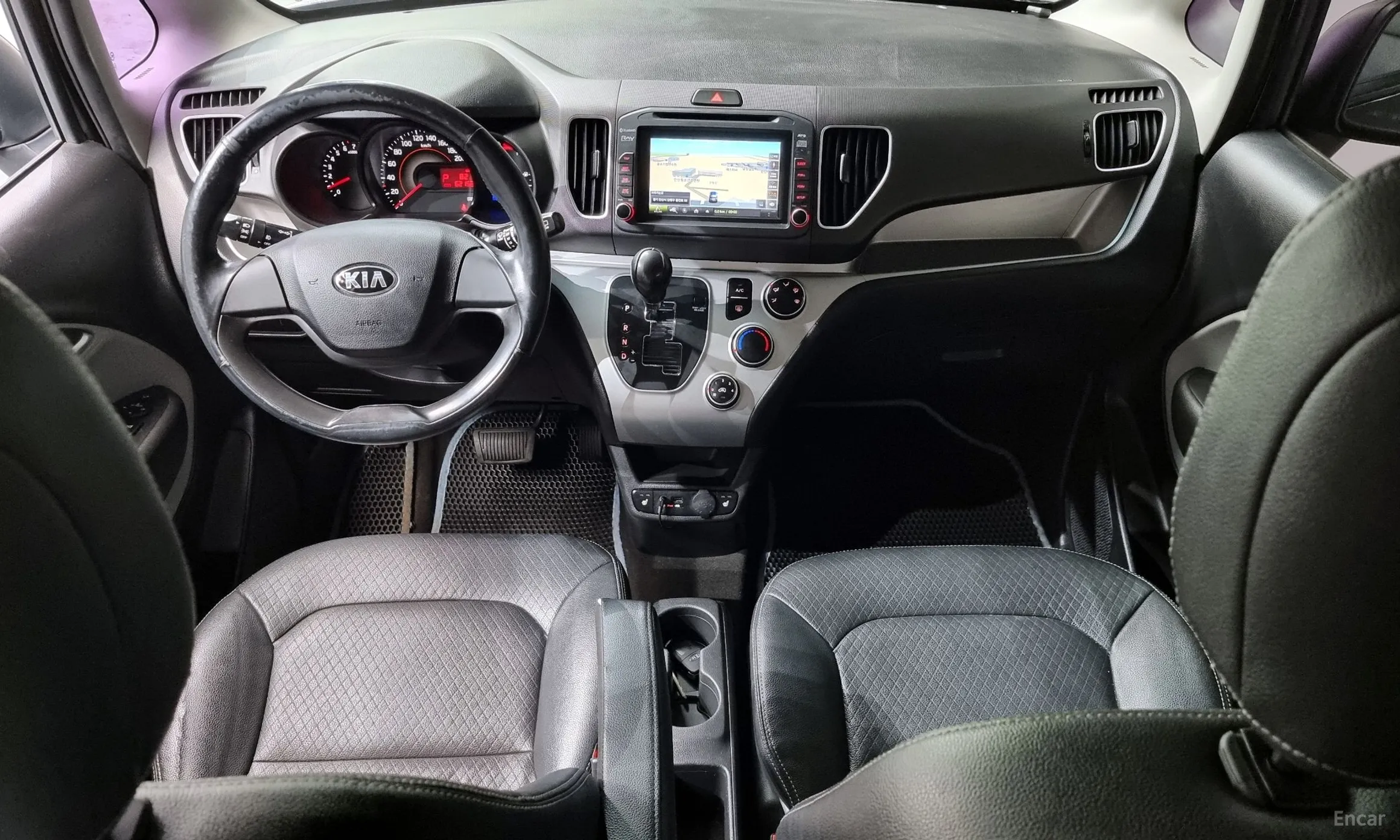 Kia Ray превью 4