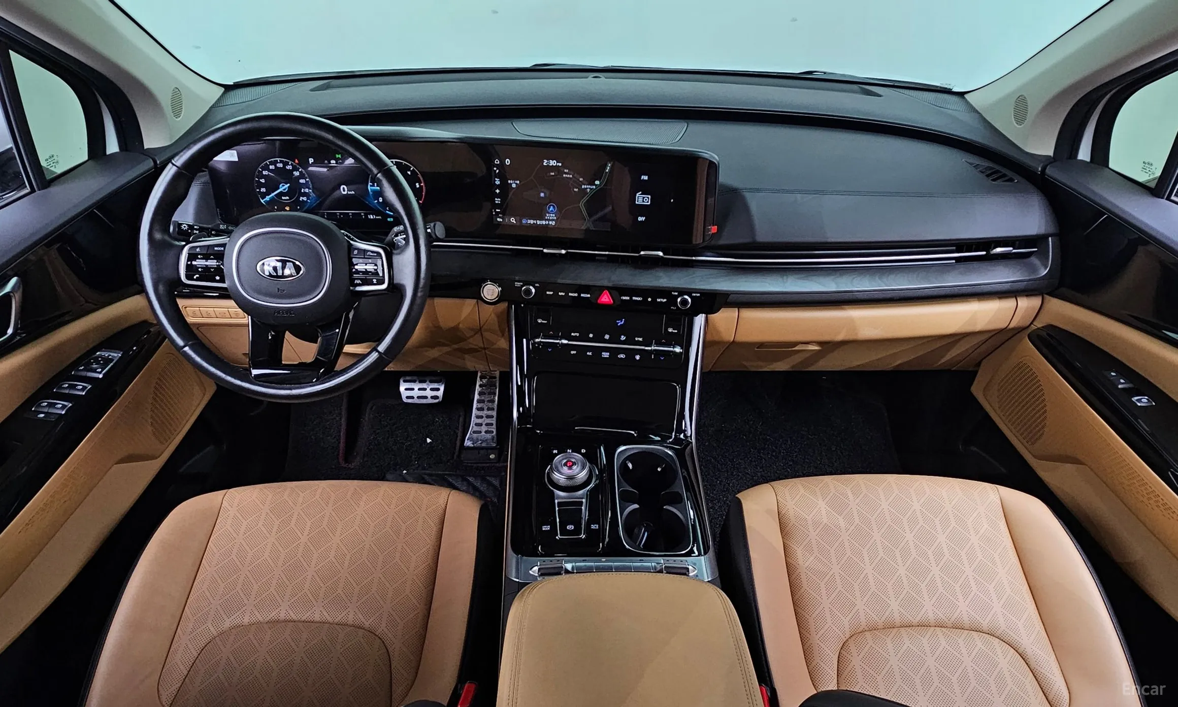 Kia Carnival Gen 4 превью 4