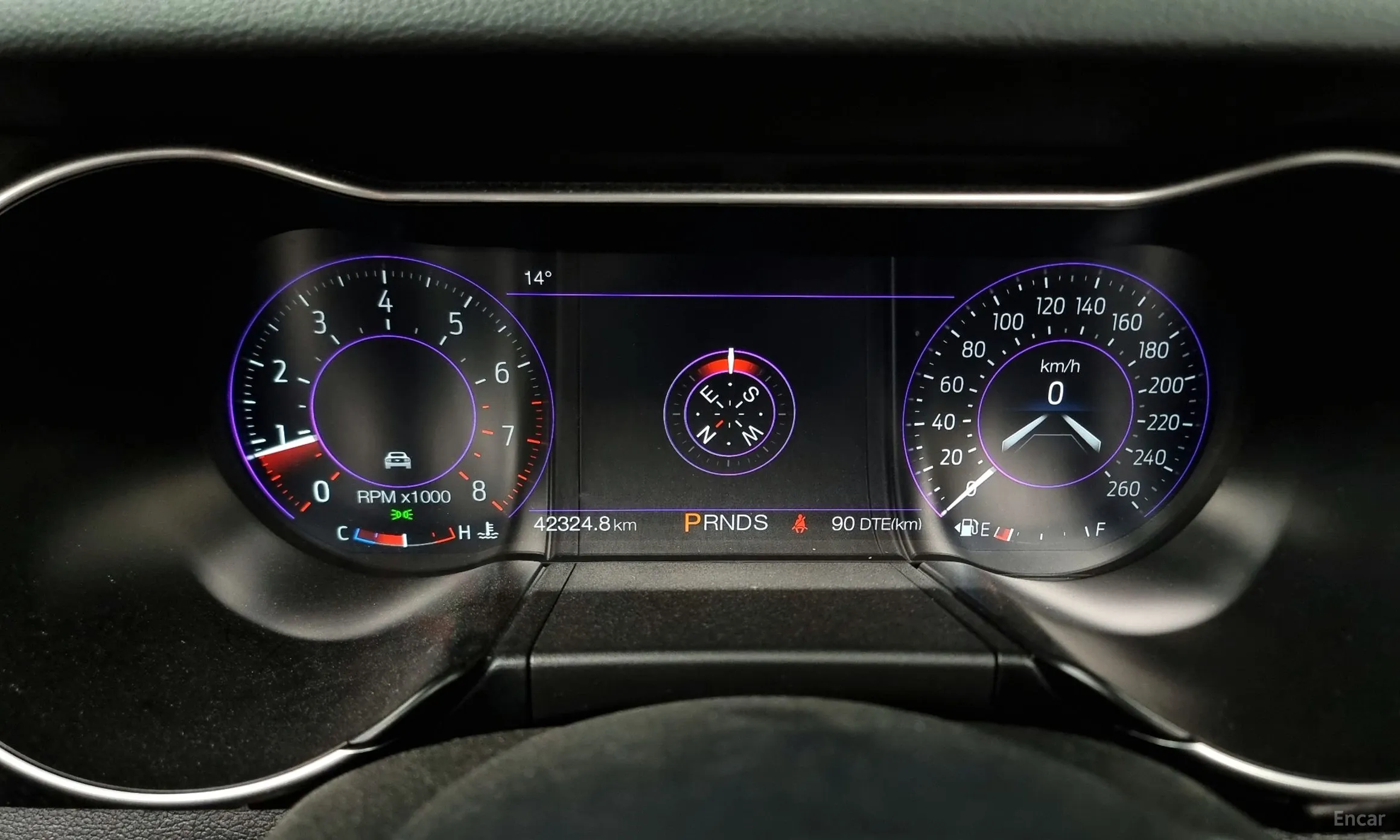 Ford Mustang превью 8
