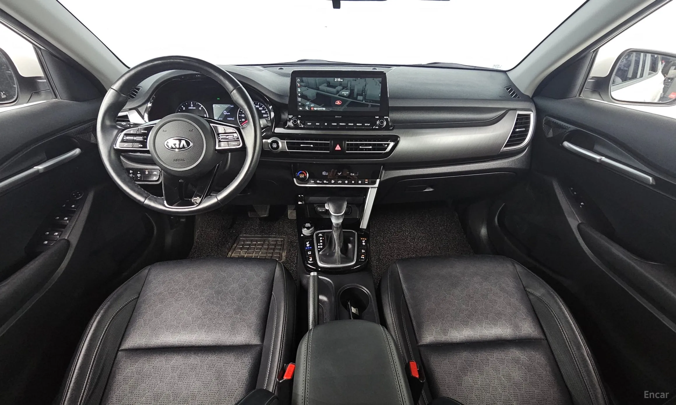 Kia Seltos превью 4