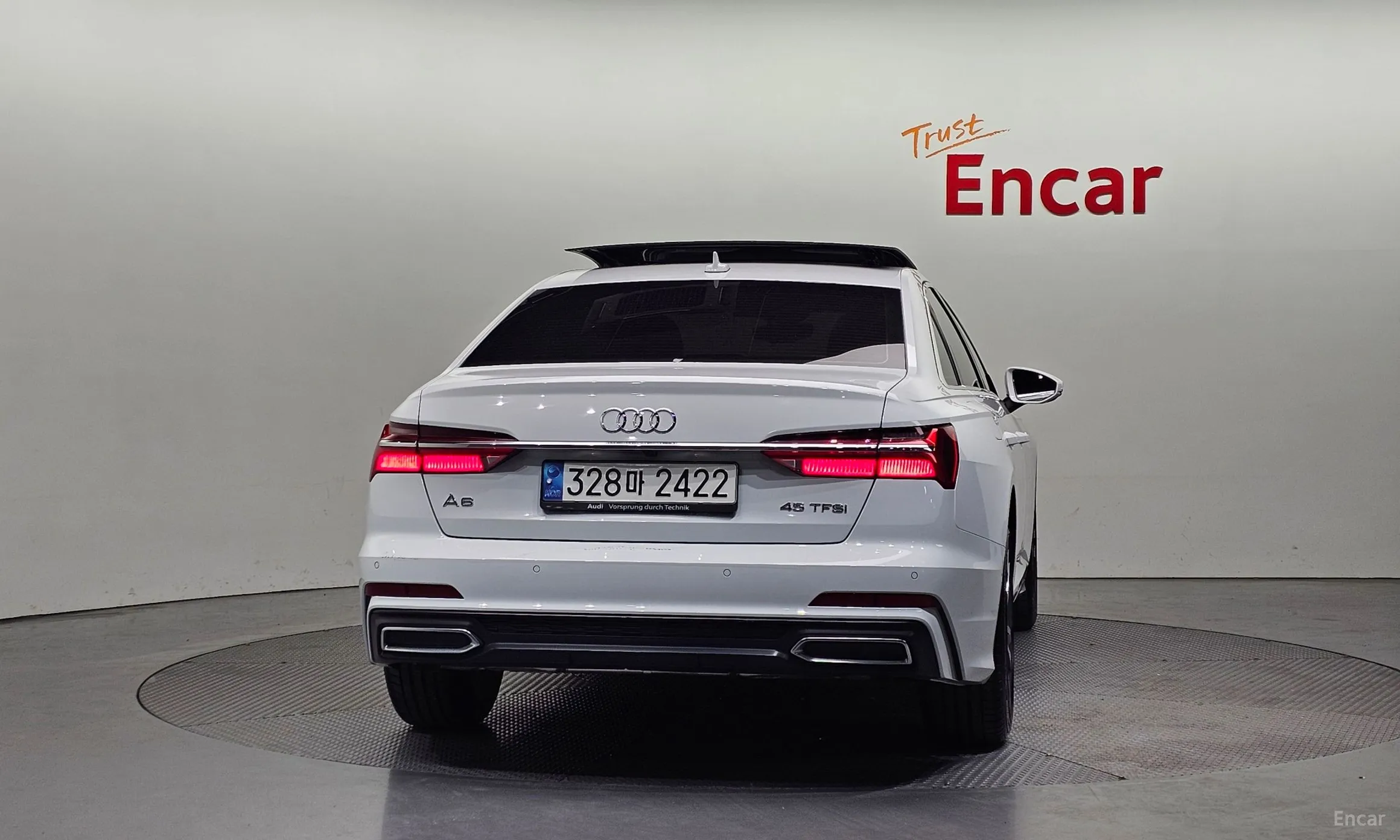 Audi A6 (C8) превью 3