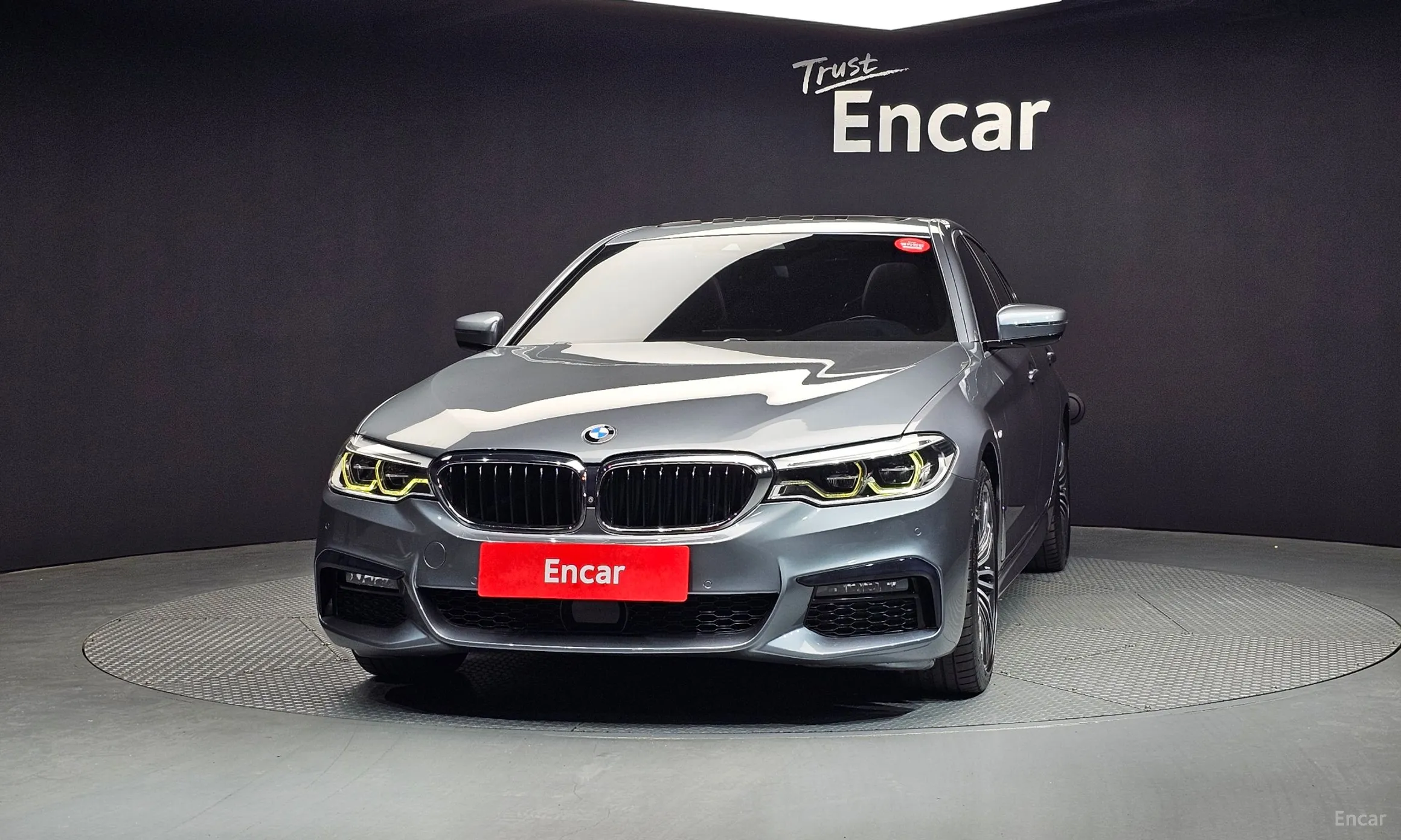 BMW 5 Series (G30)
