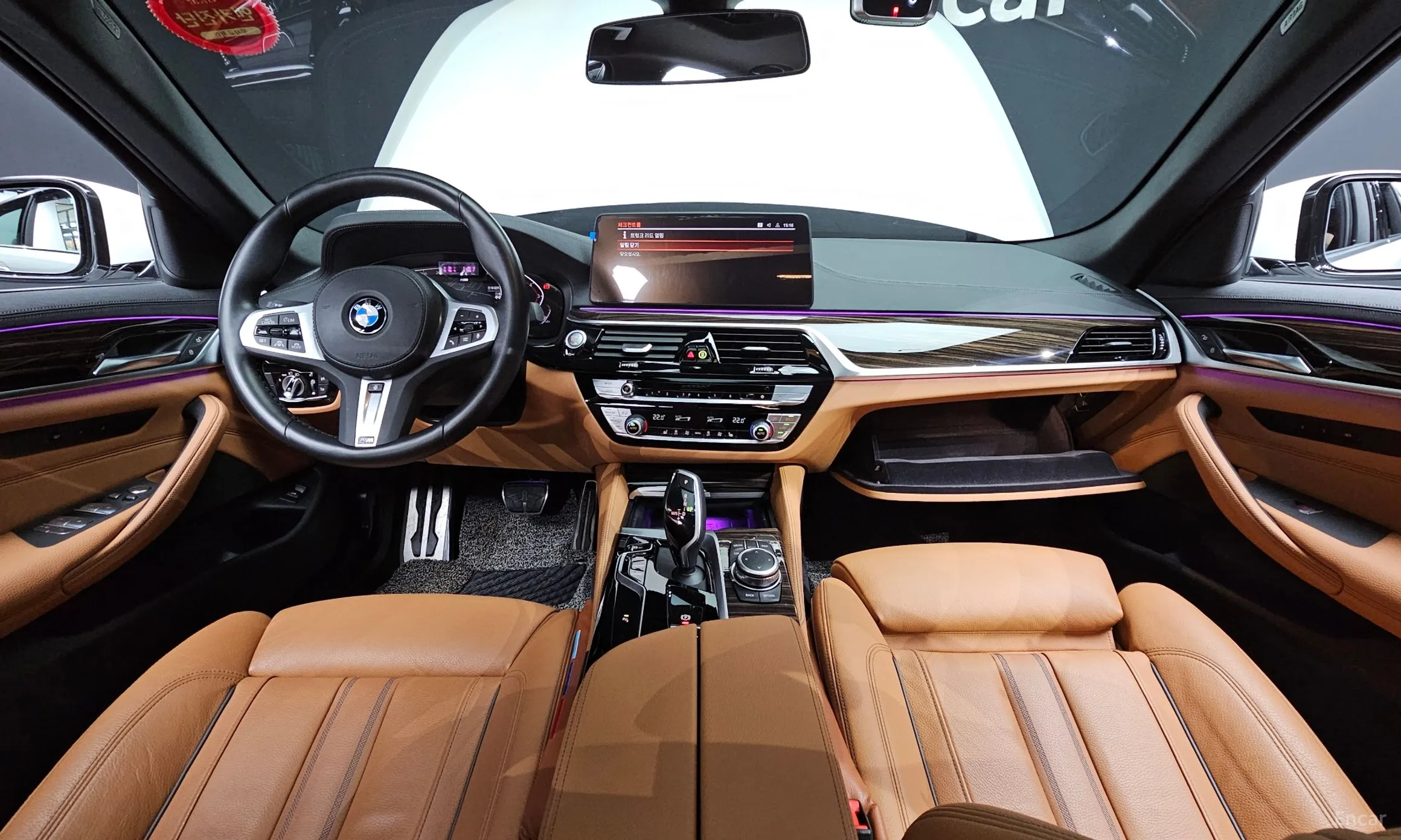 BMW 5 Series (G30) превью 4