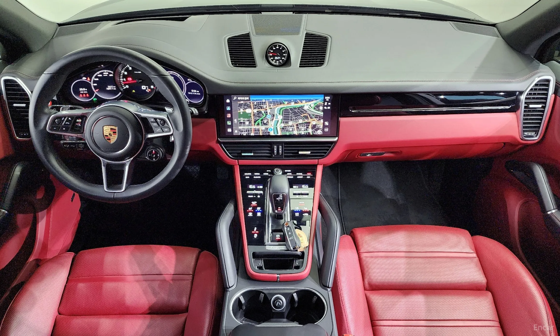 Porsche Cayenne (PO536) превью 4
