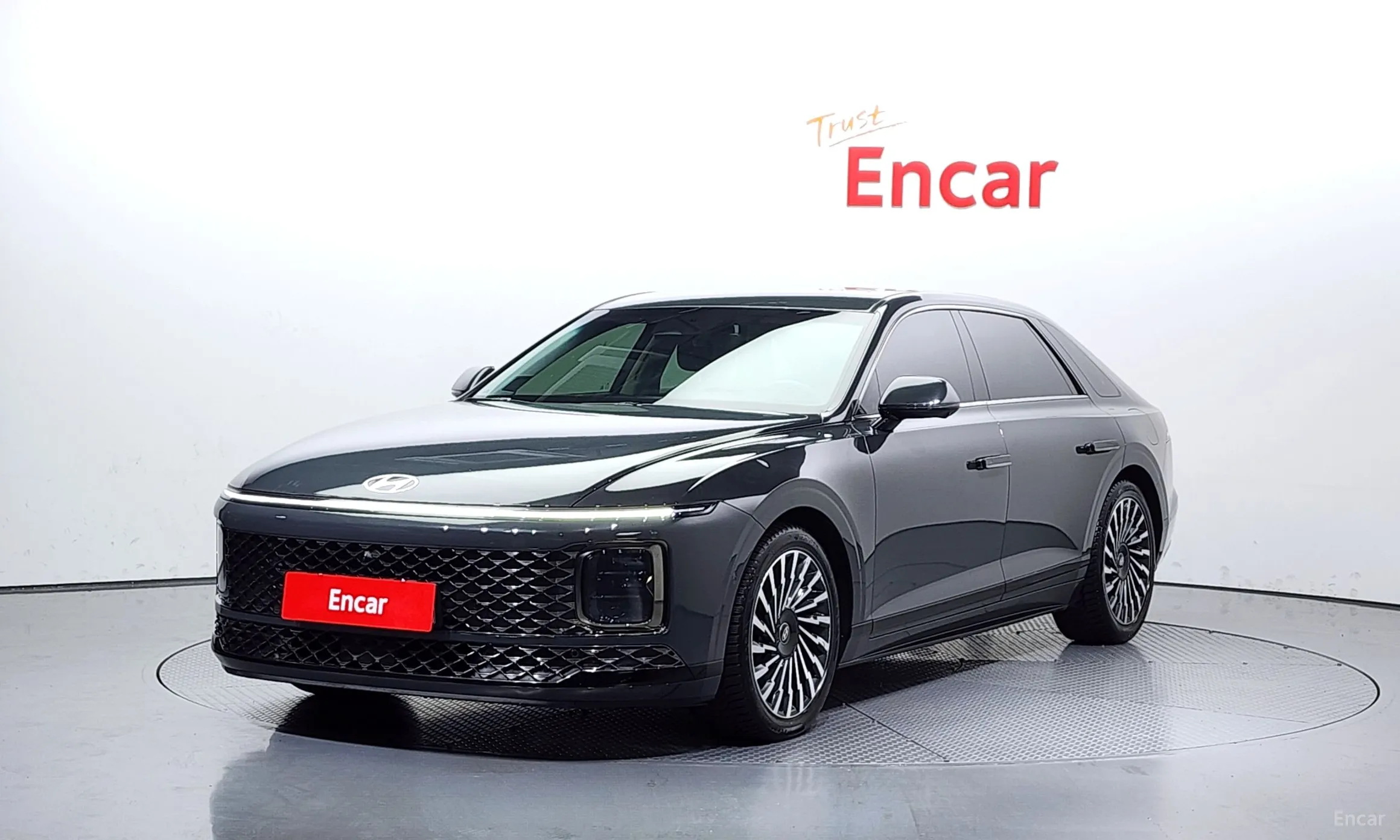 Hyundai Grandeur (GN7)