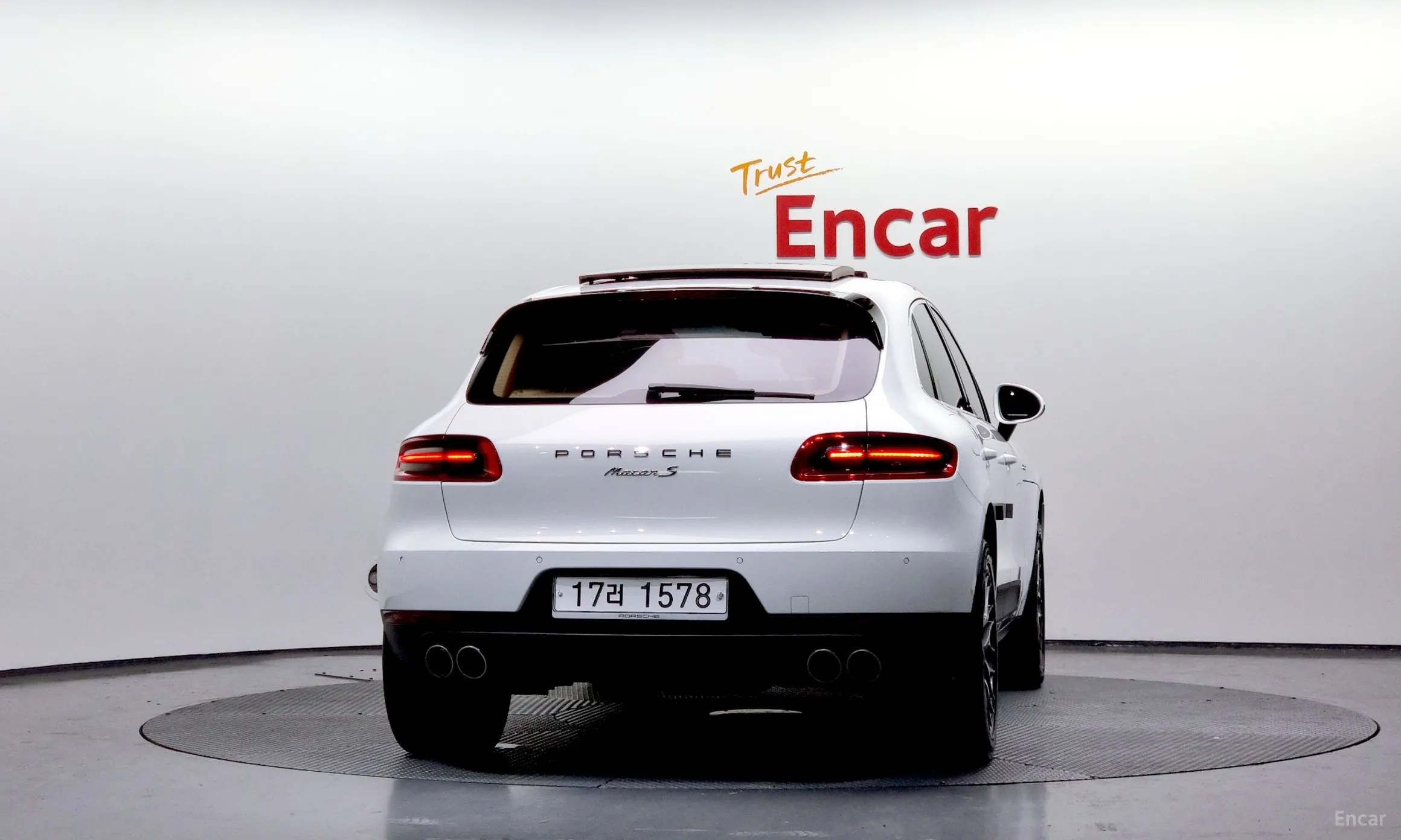 Porsche Macan превью 3