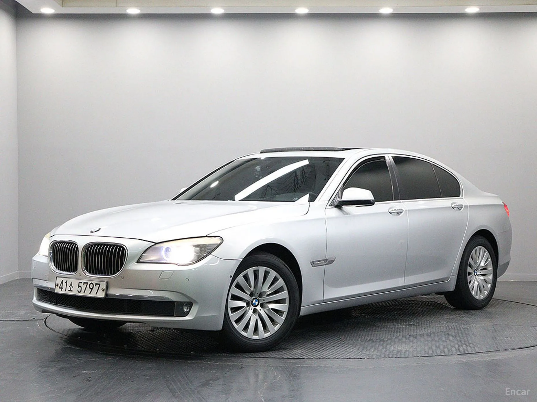 7 Series (F01)