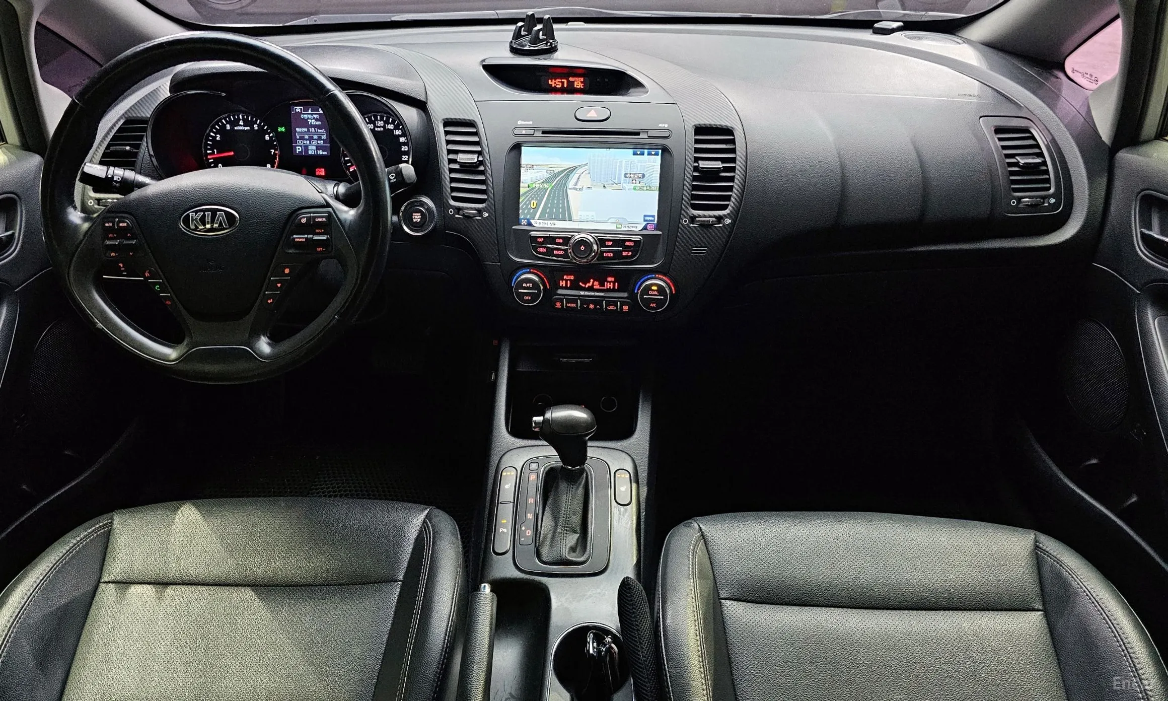 Kia K3 превью 4