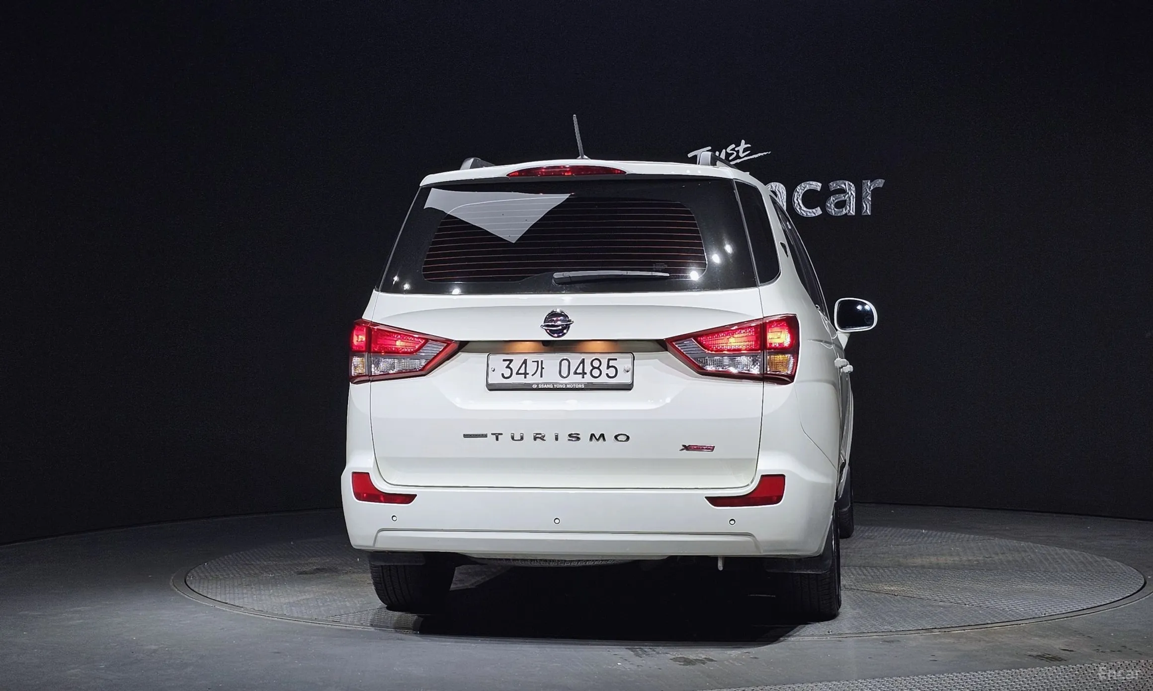 KG Mobility (SsangYong) Korando Turismo превью 3