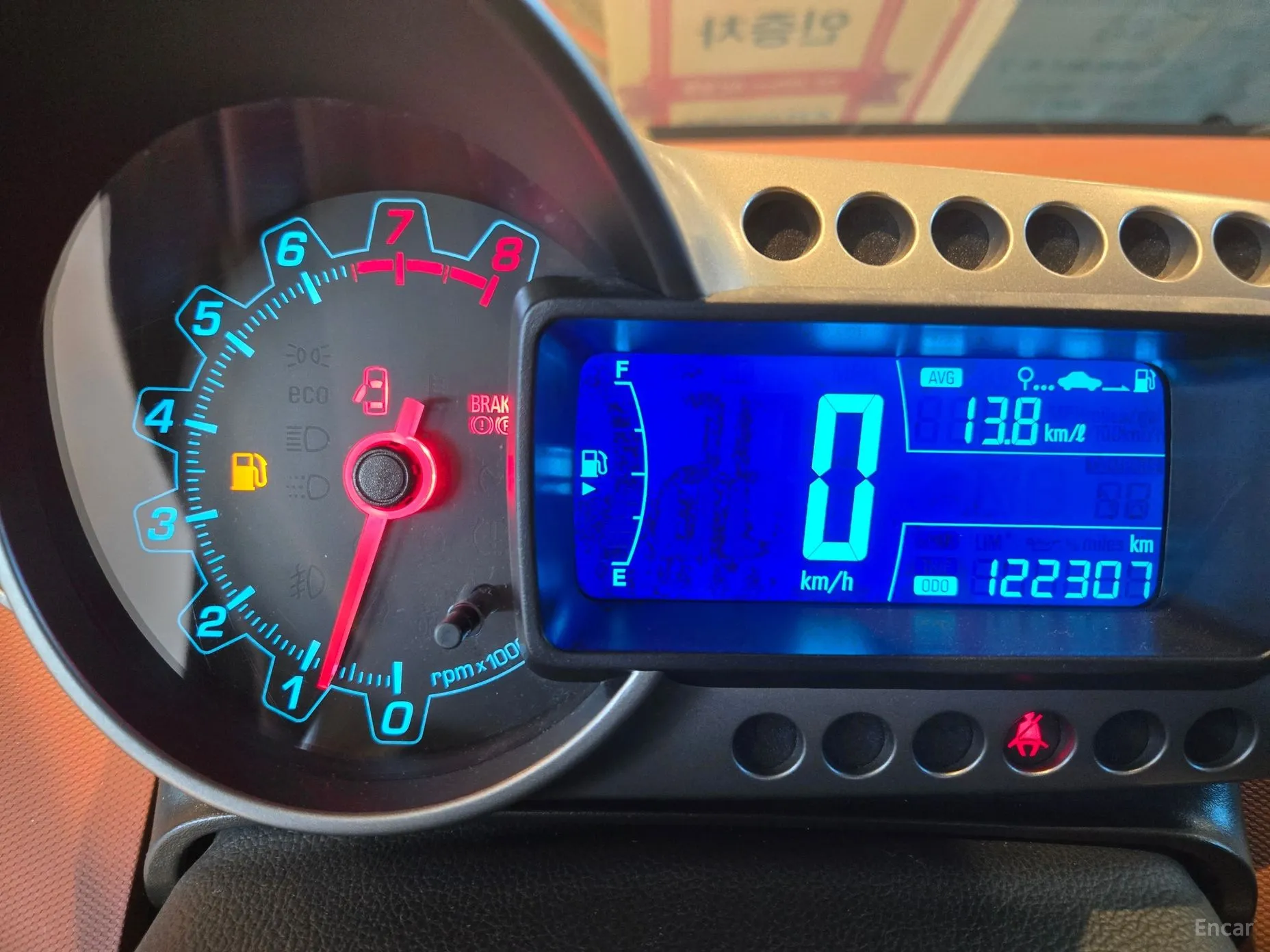 Chevrolet (GM Daewoo) Aveo Hatchback превью 4