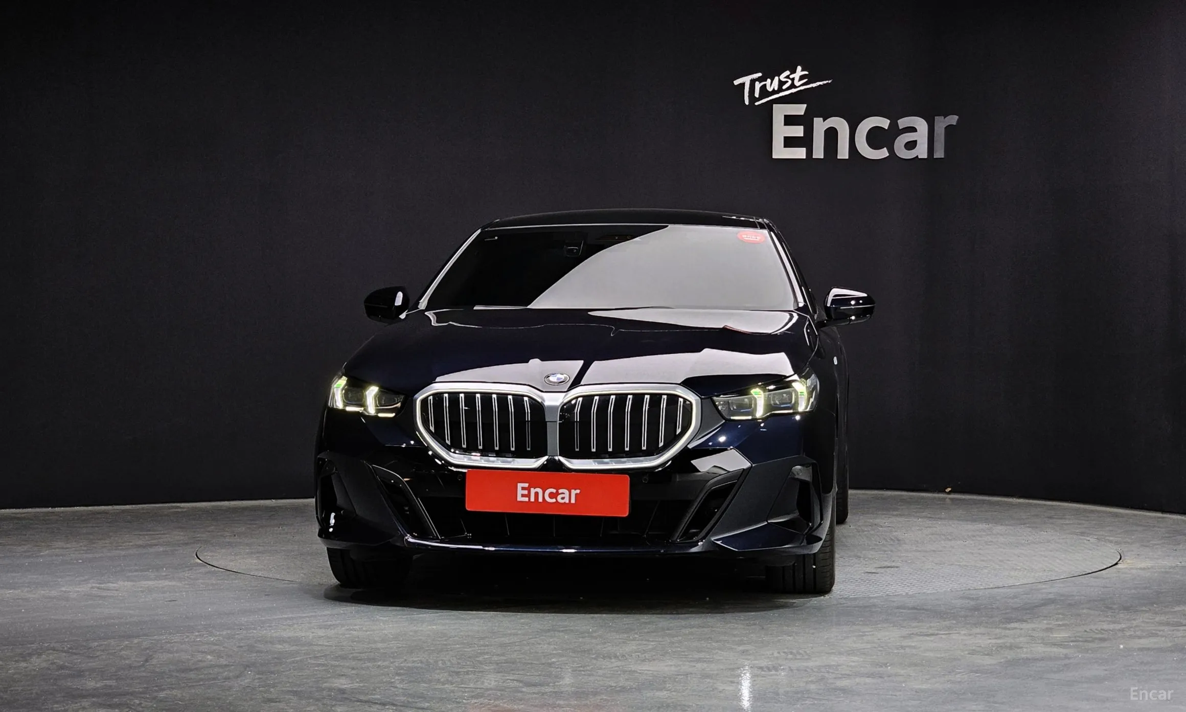 BMW 5 Series (G60)