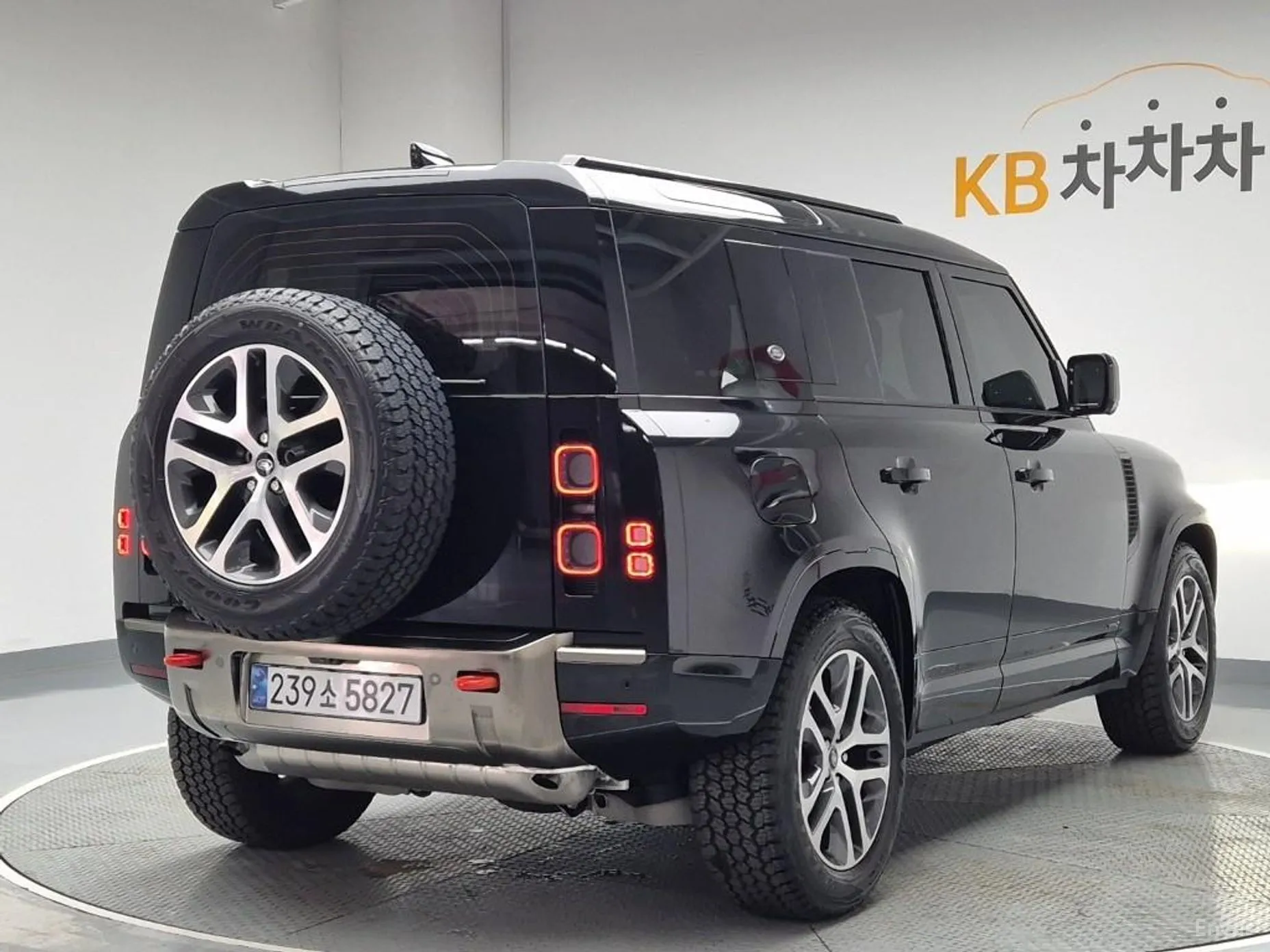 Land Rover Defender (L663) превью 2