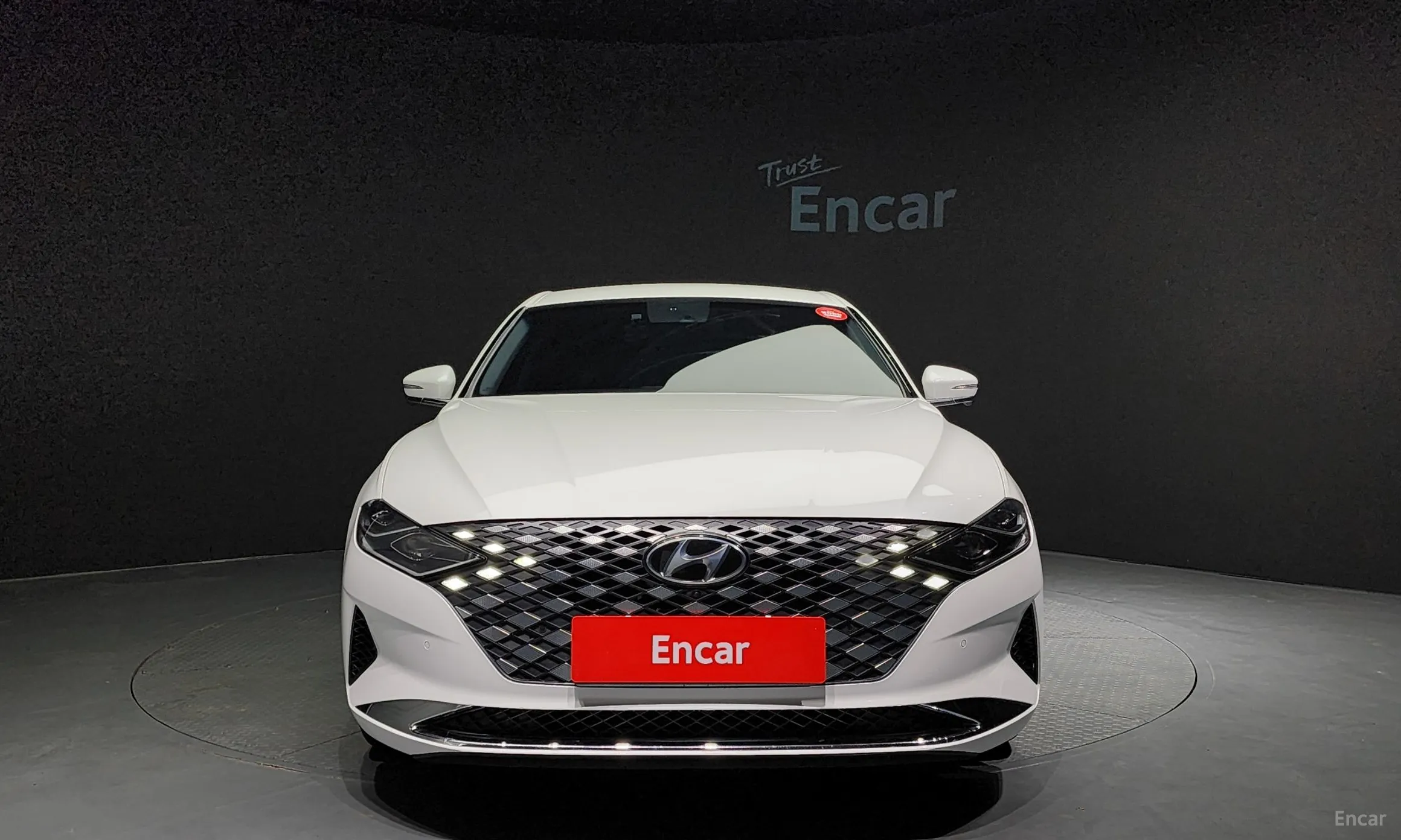 Hyundai Grandeur IG превью 2