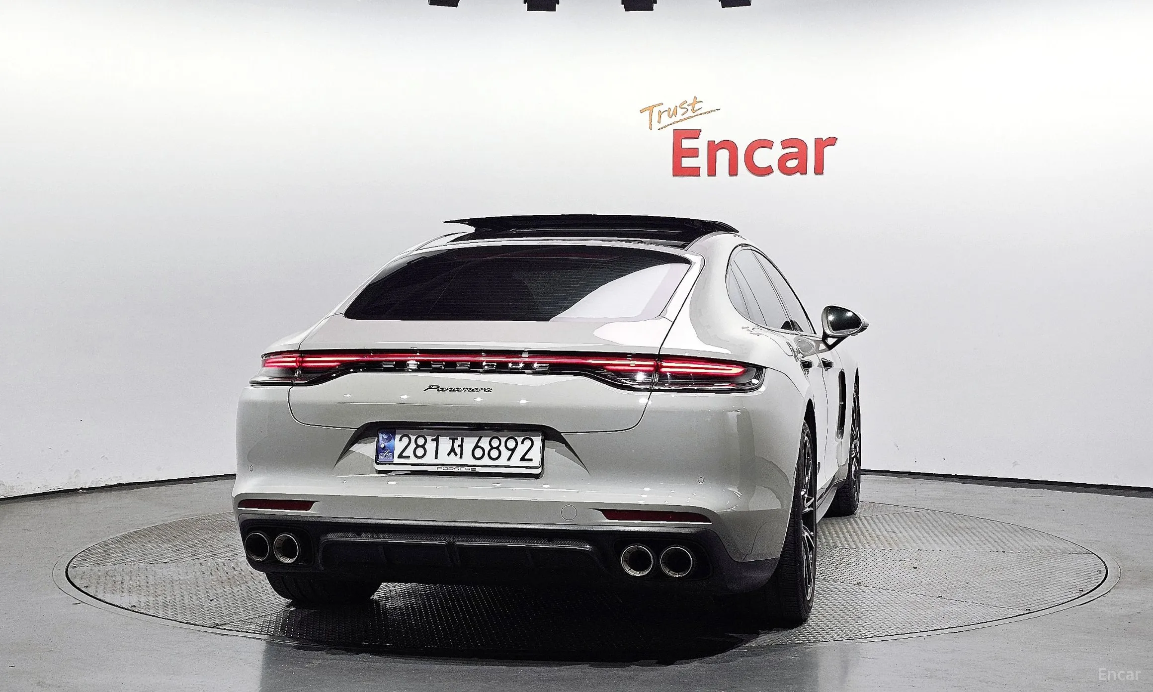 Porsche Panamera (971) превью 3