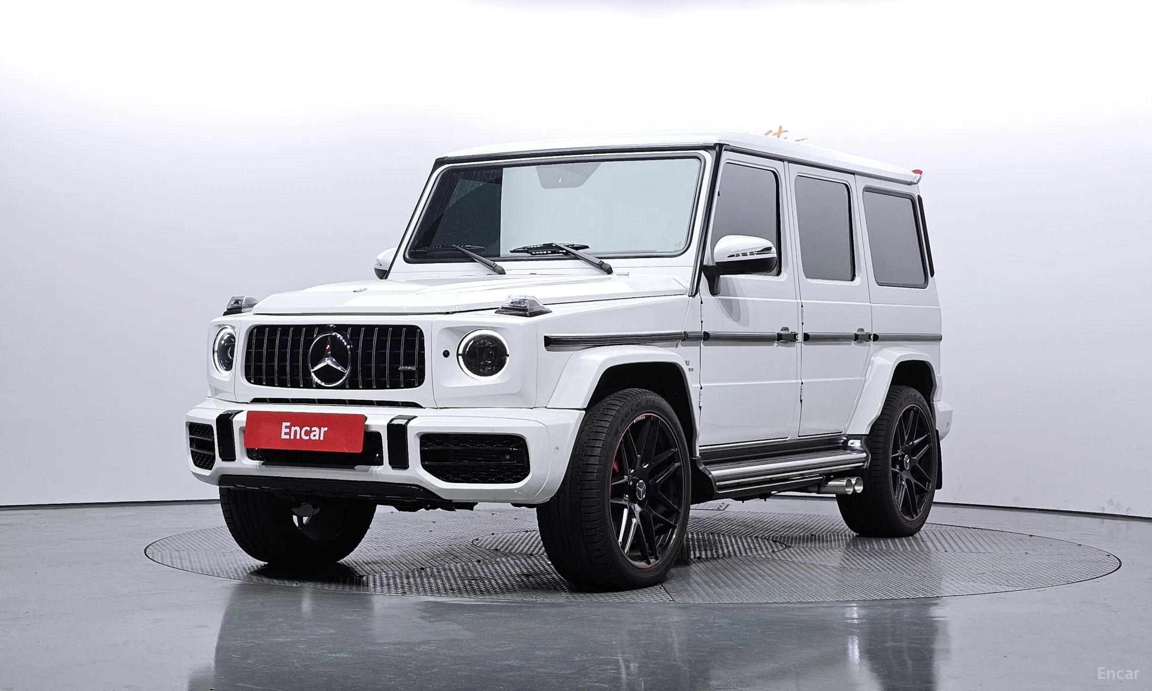 Mercedes Benz G-Class W463