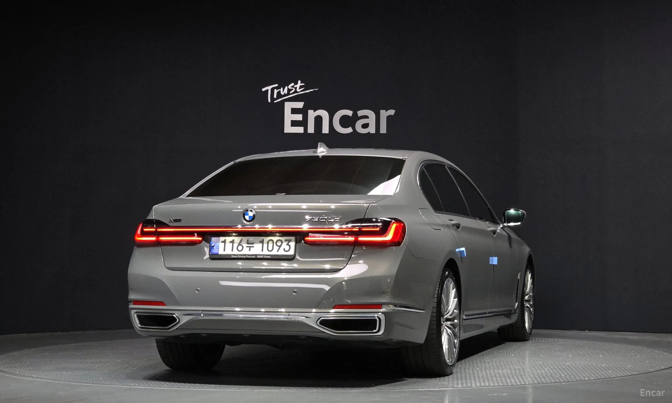 BMW 7 Series (G11) превью 3