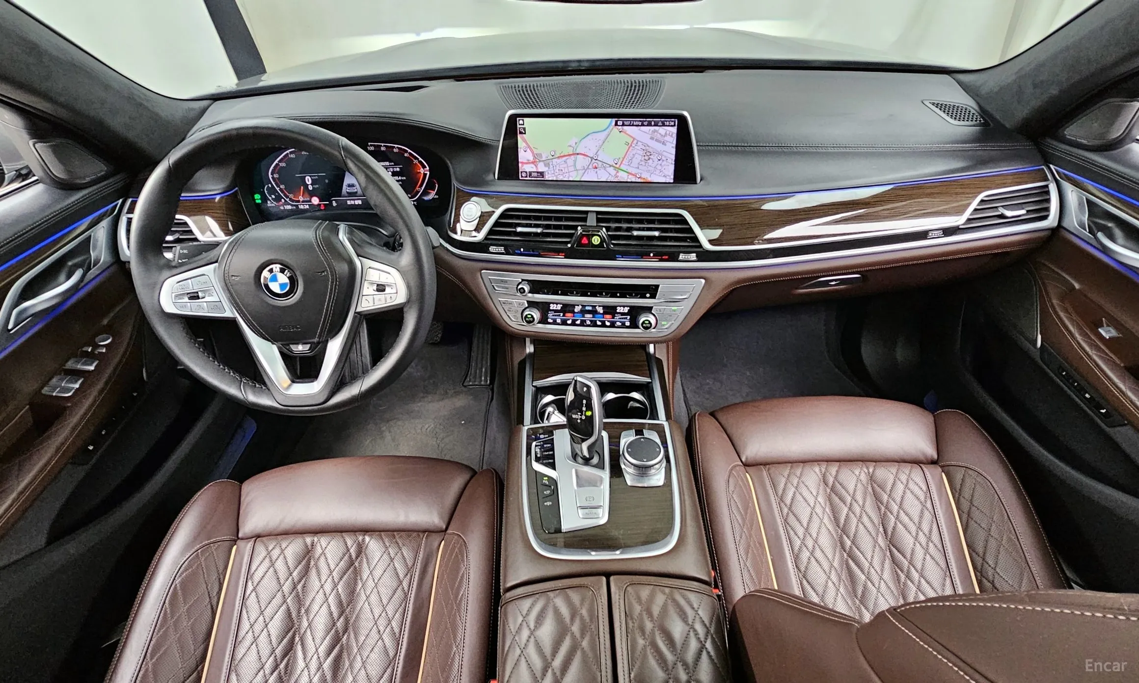 BMW 7 Series (G11) превью 4