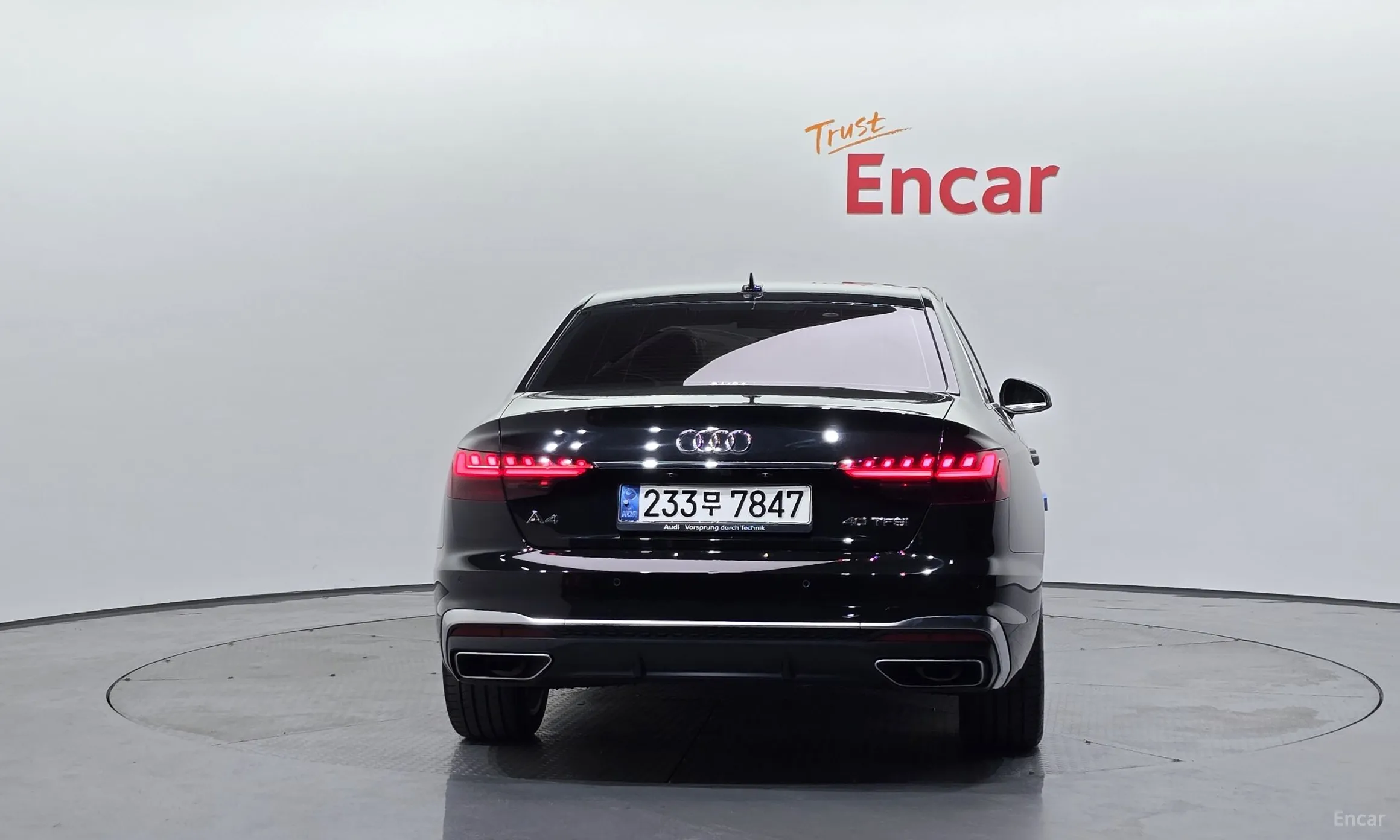 Audi A4 (B9) превью 3