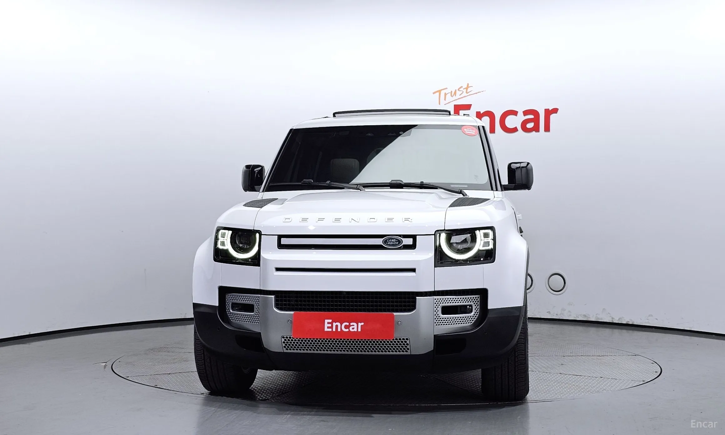 Land Rover Defender (L663)