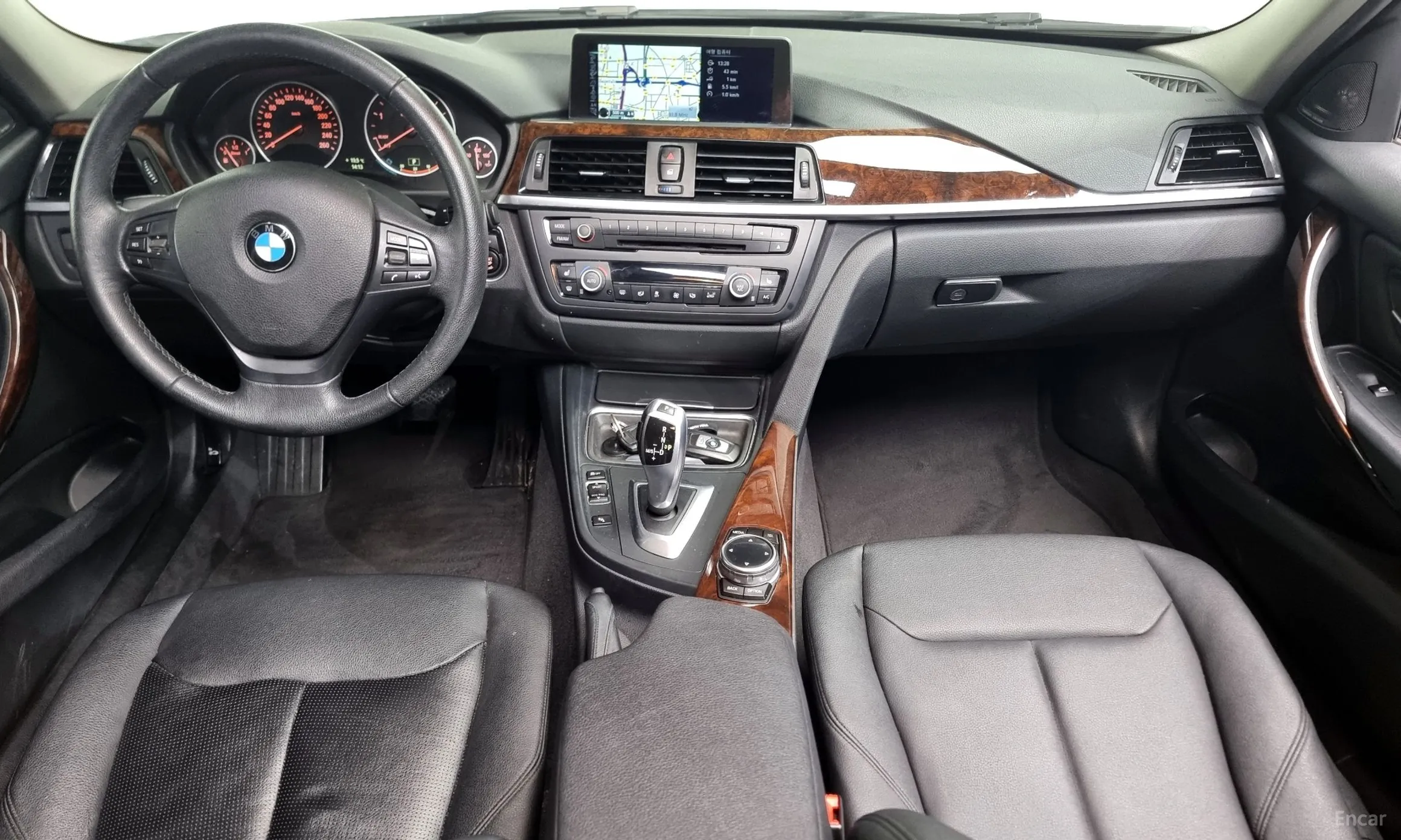 BMW 3 Series (F30) превью 4