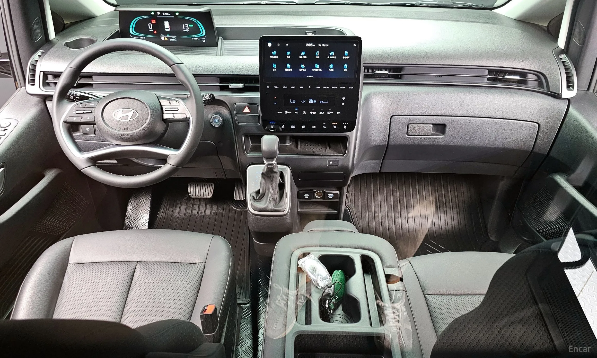 Hyundai Staria превью 4