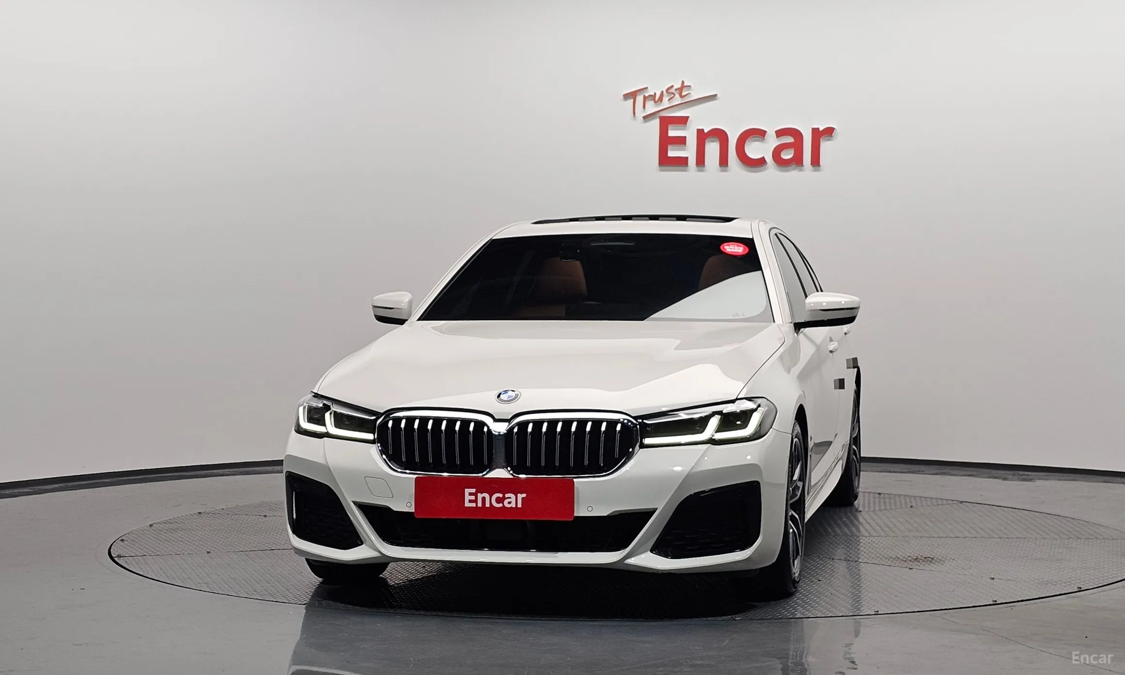 BMW 5 Series (G30)