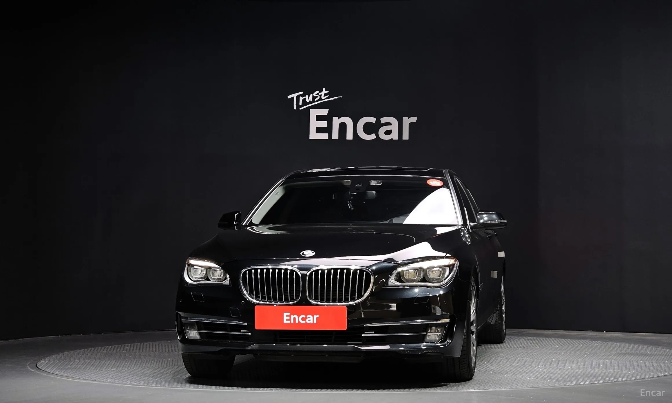 BMW 7 Series (F01) превью 2