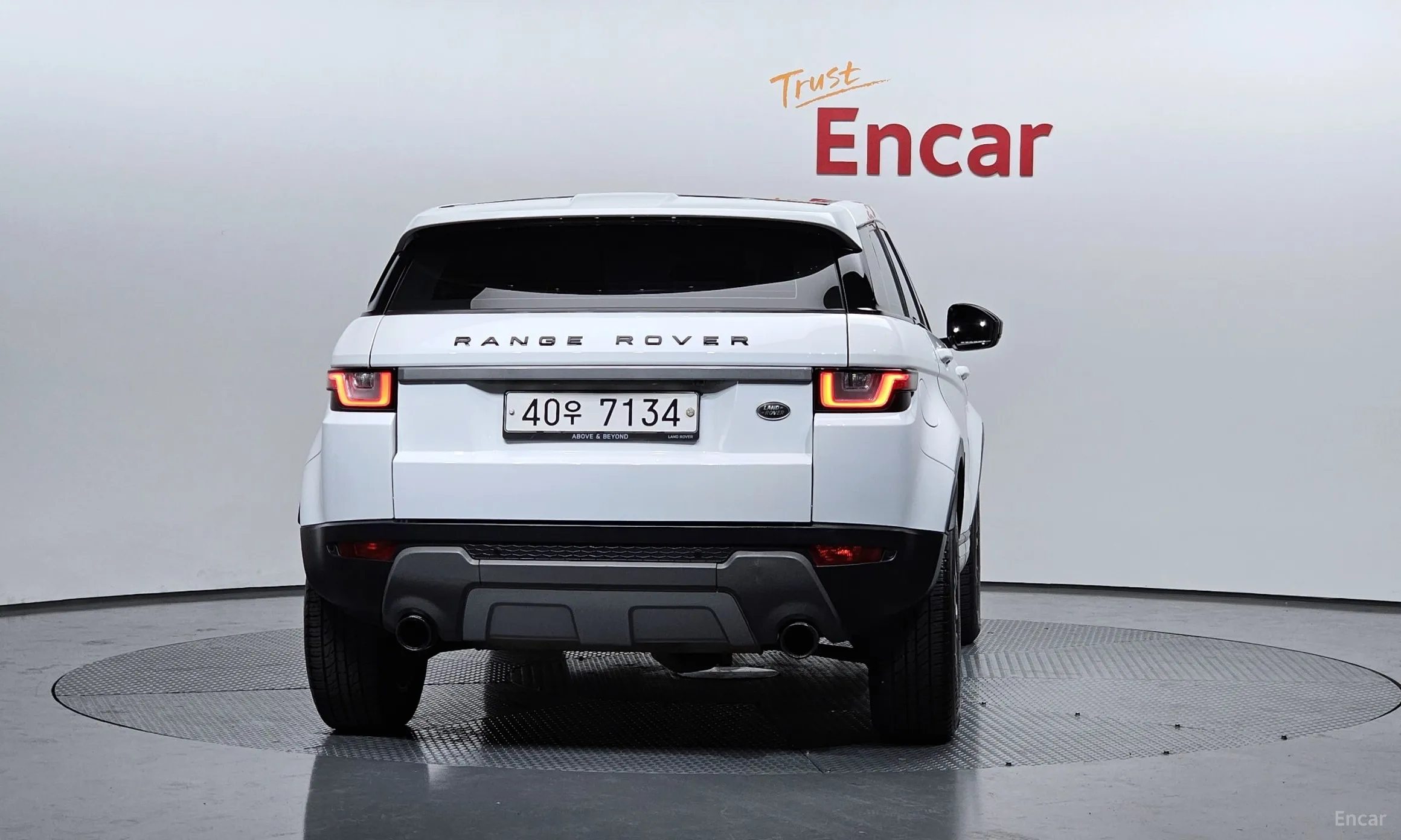 Land Rover Range Rover Evoque превью 3