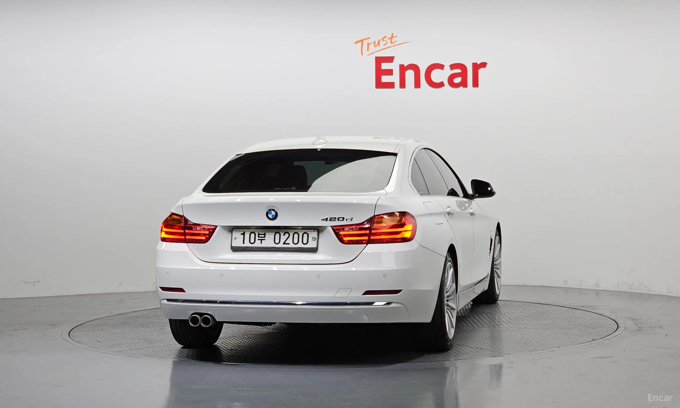 BMW Series 4 (F32) превью 3