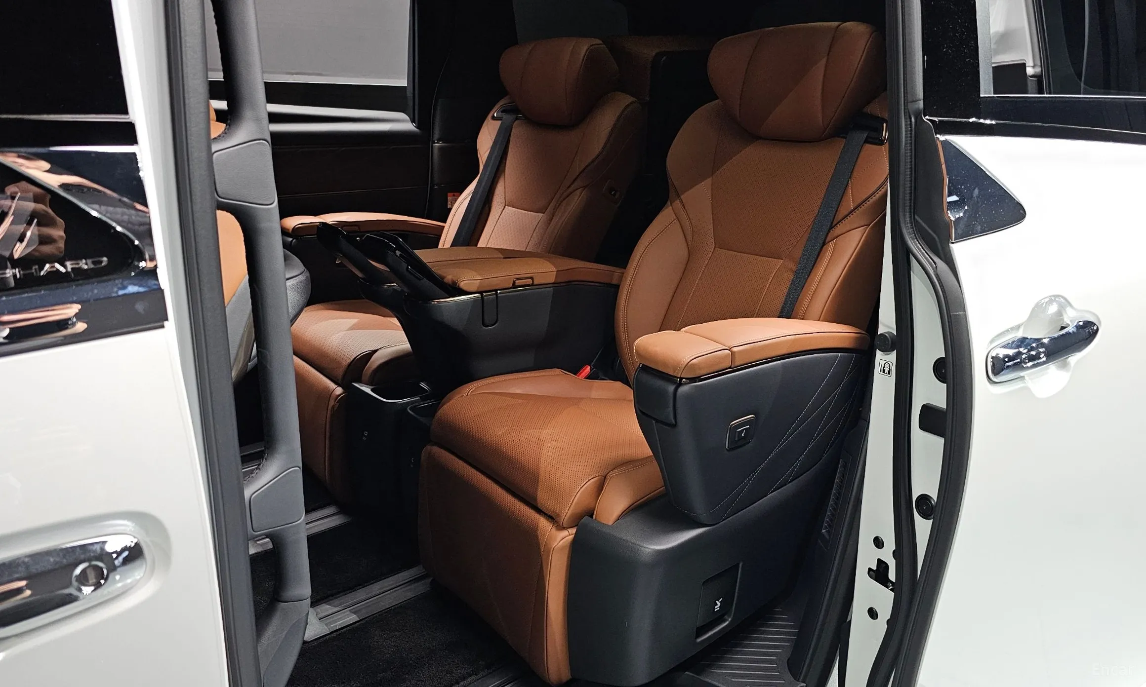 Toyota Alphard 4th Generation превью 12