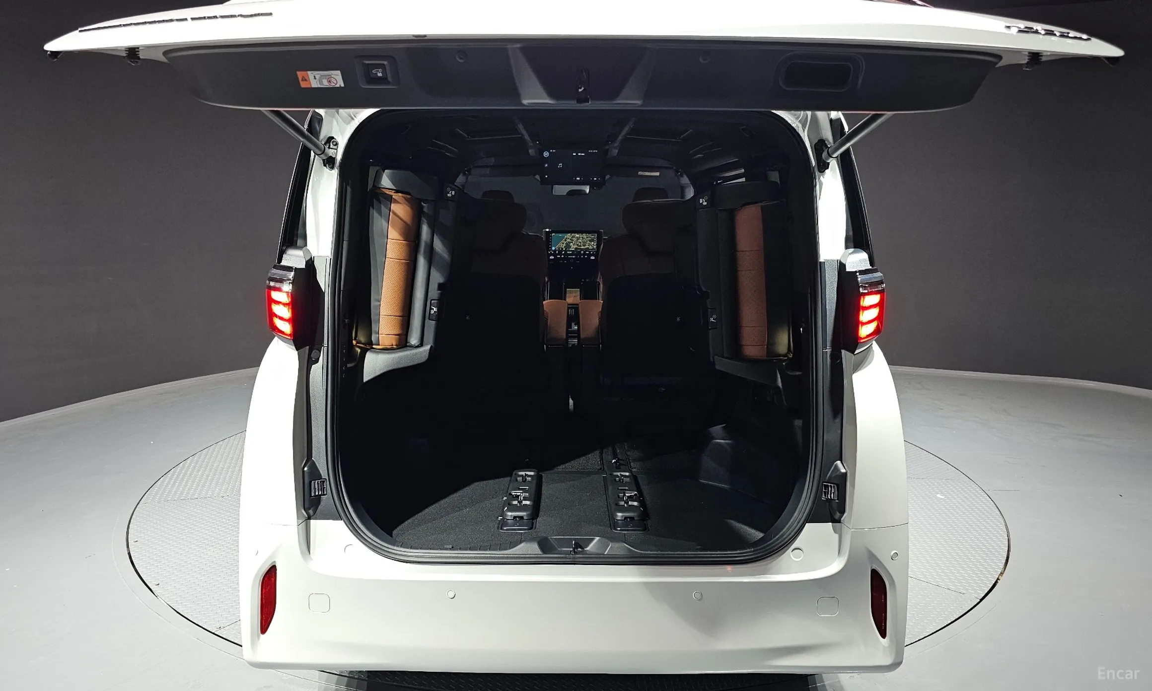 Toyota Alphard 4th Generation превью 20