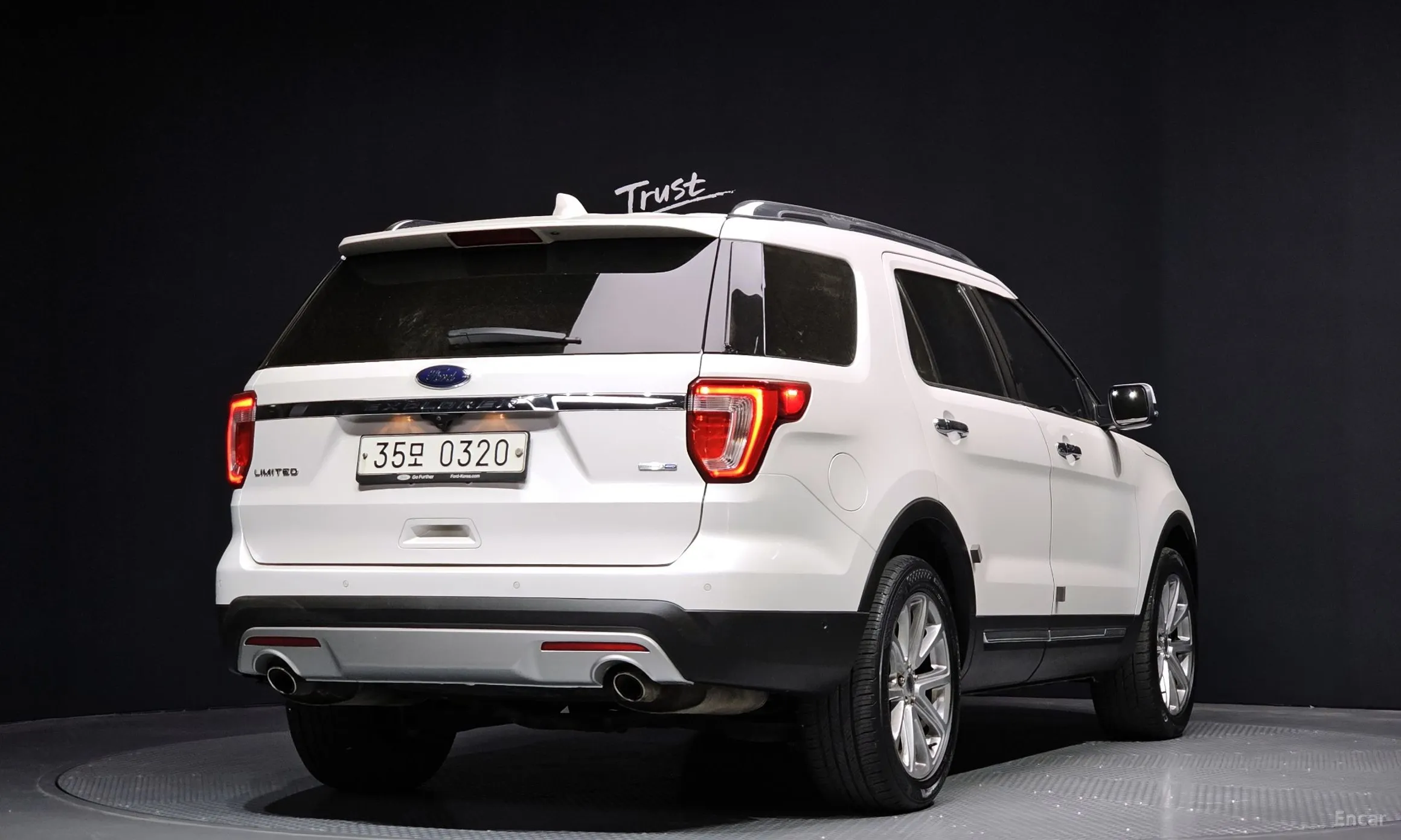 Ford Explorer превью 2
