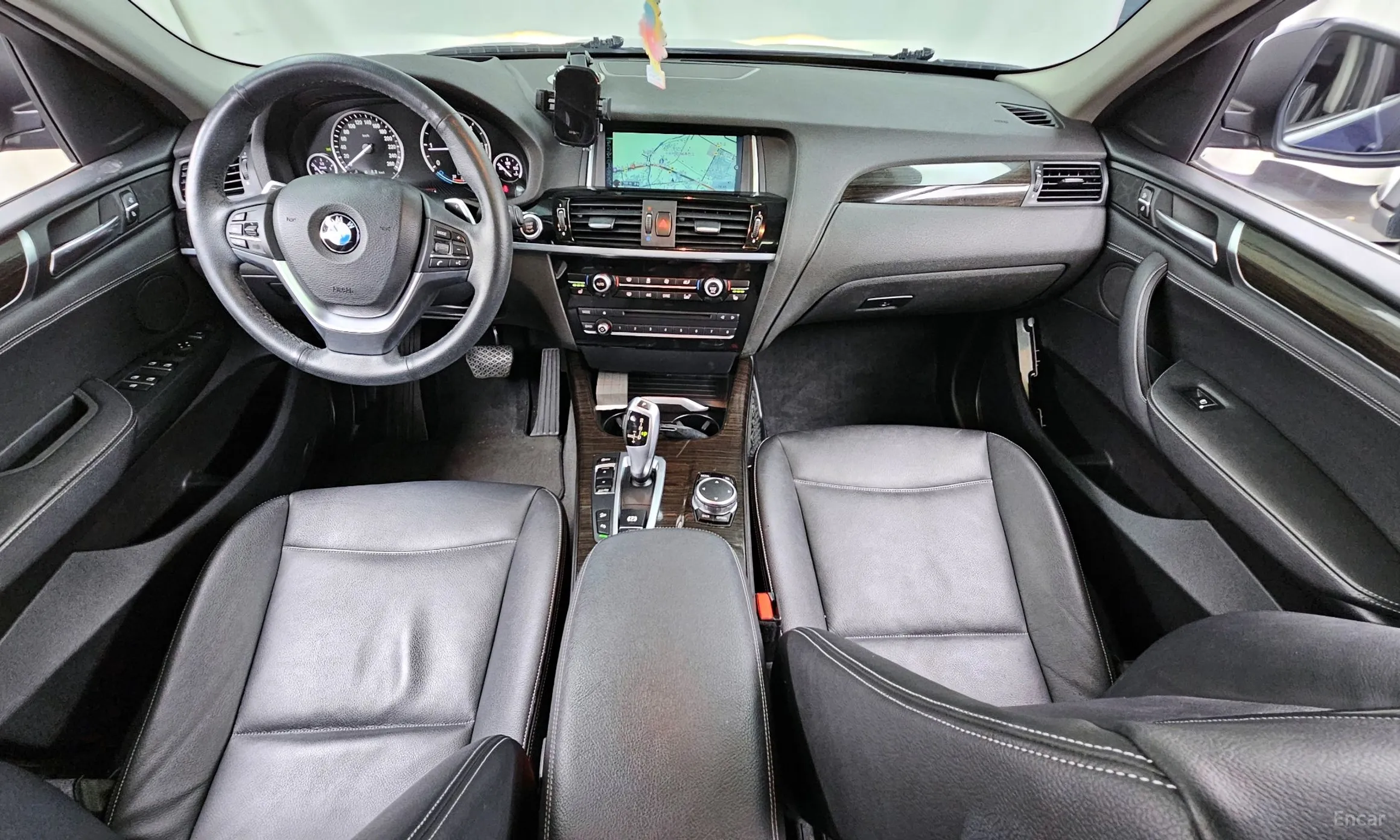 BMW X4 (F26) превью 4