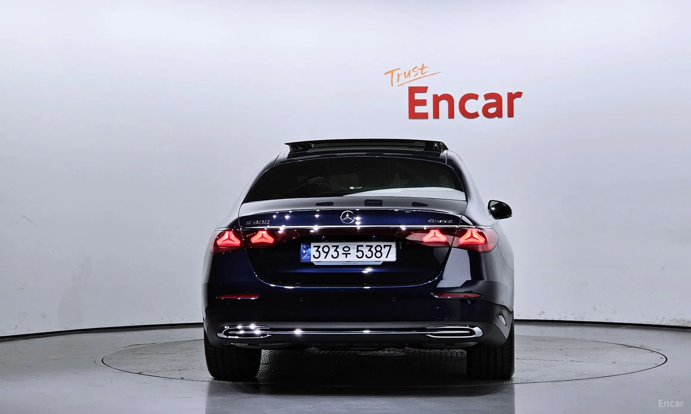 Mercedes Benz E-Class W214 превью 3