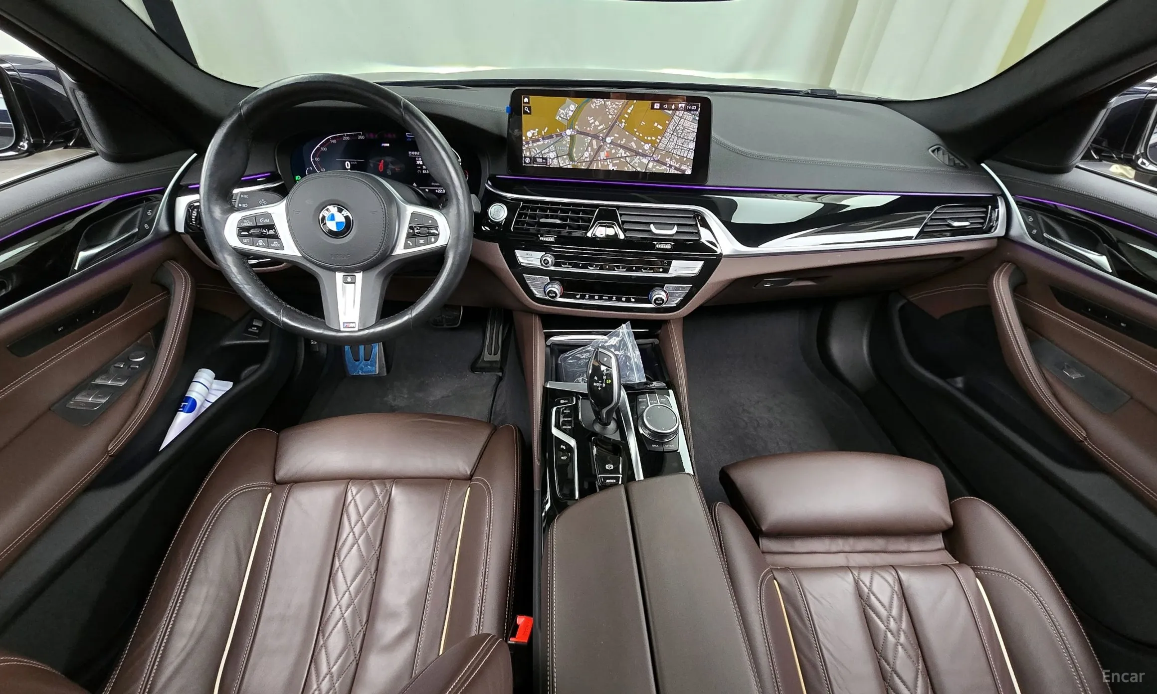 BMW 5 Series (G30) превью 4