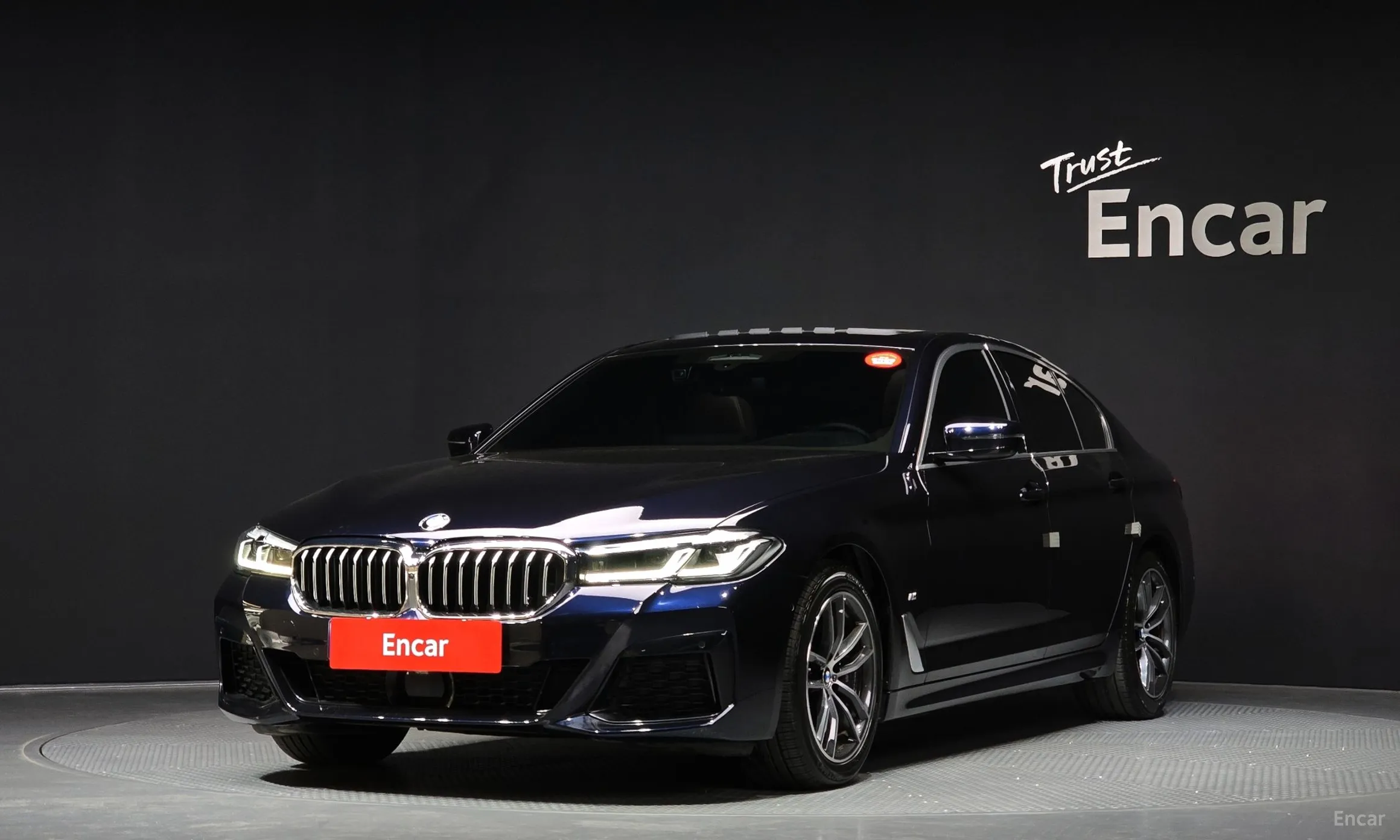 BMW 5 Series (G30)