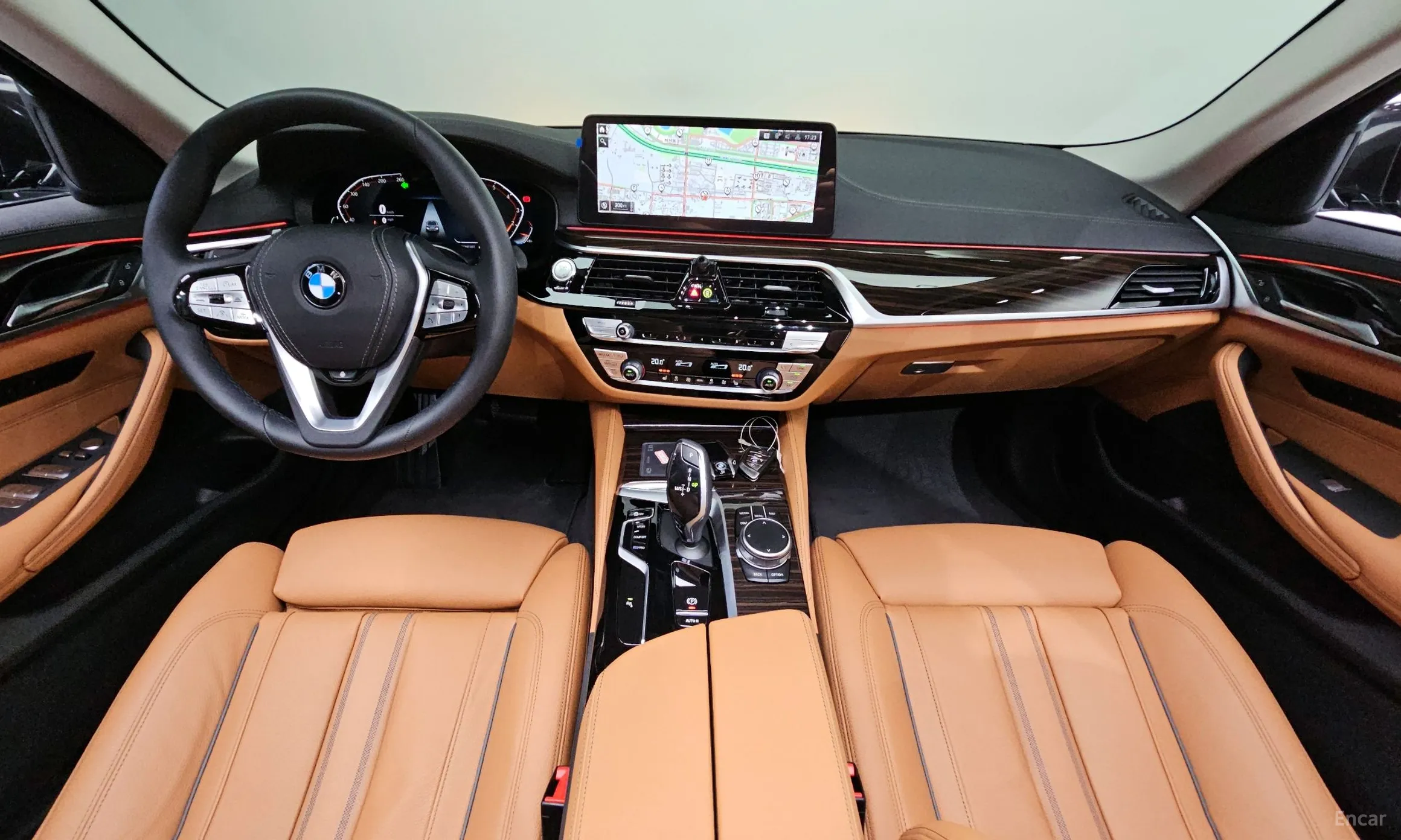 BMW 5 Series (G30) превью 4