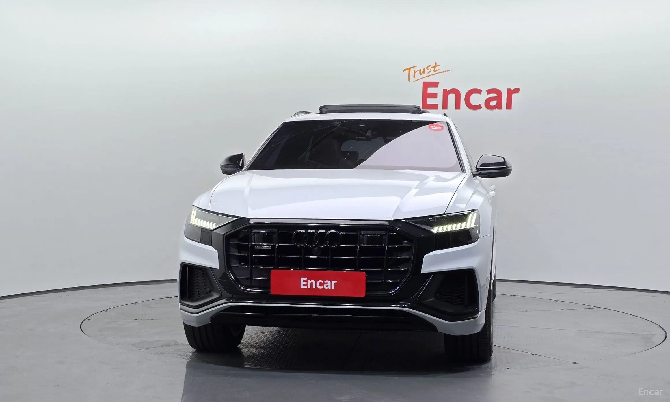 Audi Q8 (4M)