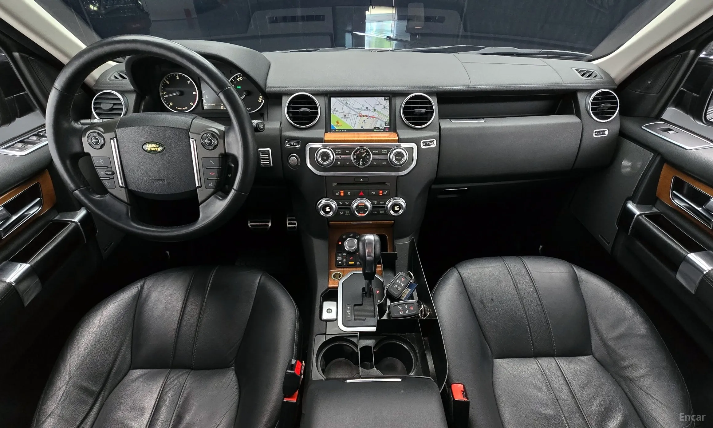Land Rover Discovery 4 превью 4
