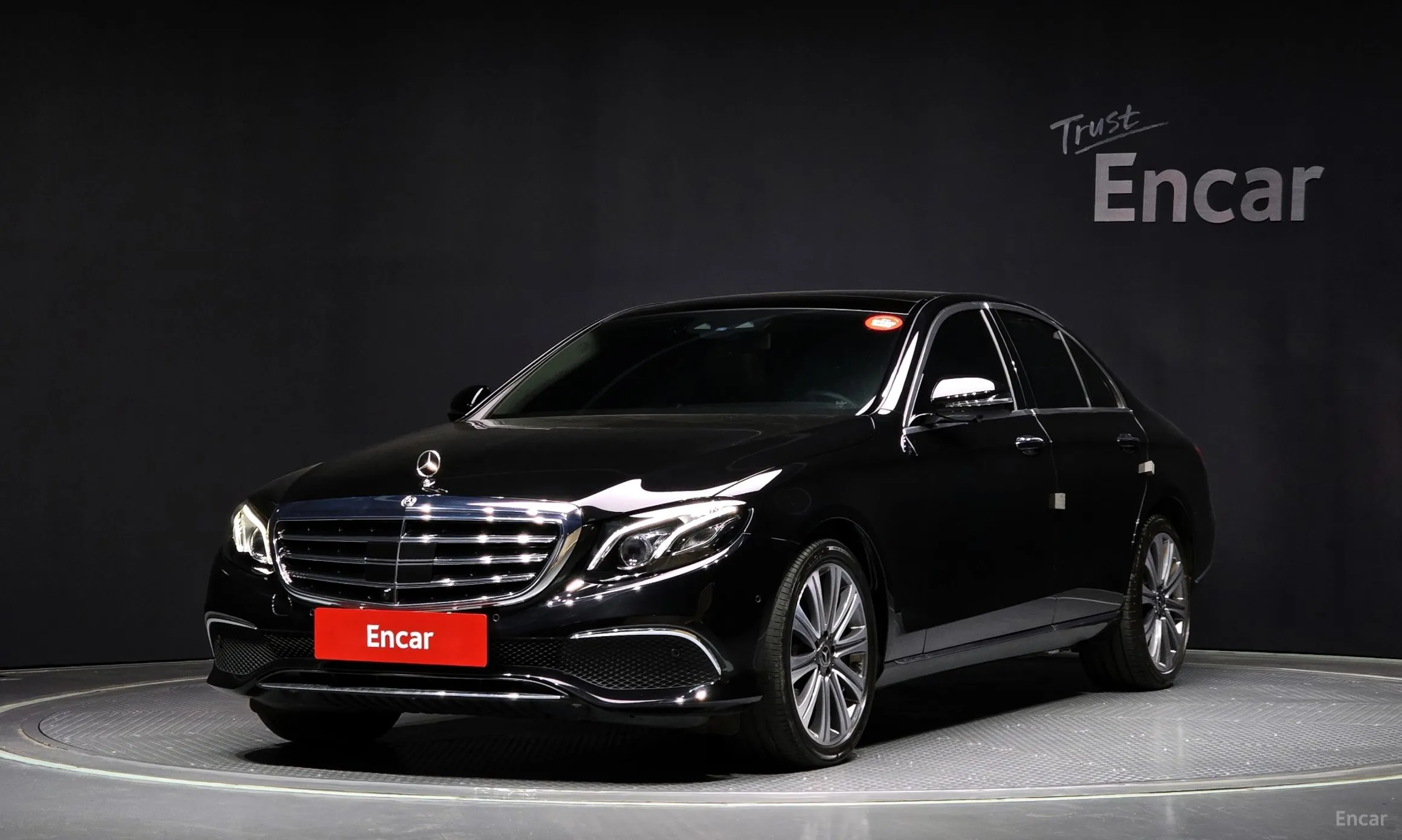 Mercedes Benz E-Class W213