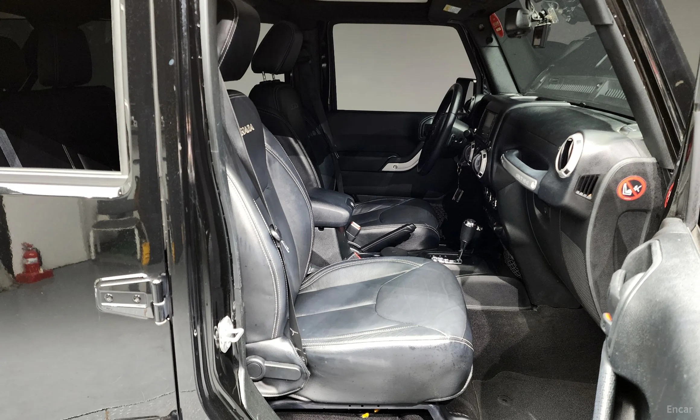Jeep Wrangler (JK) превью 11