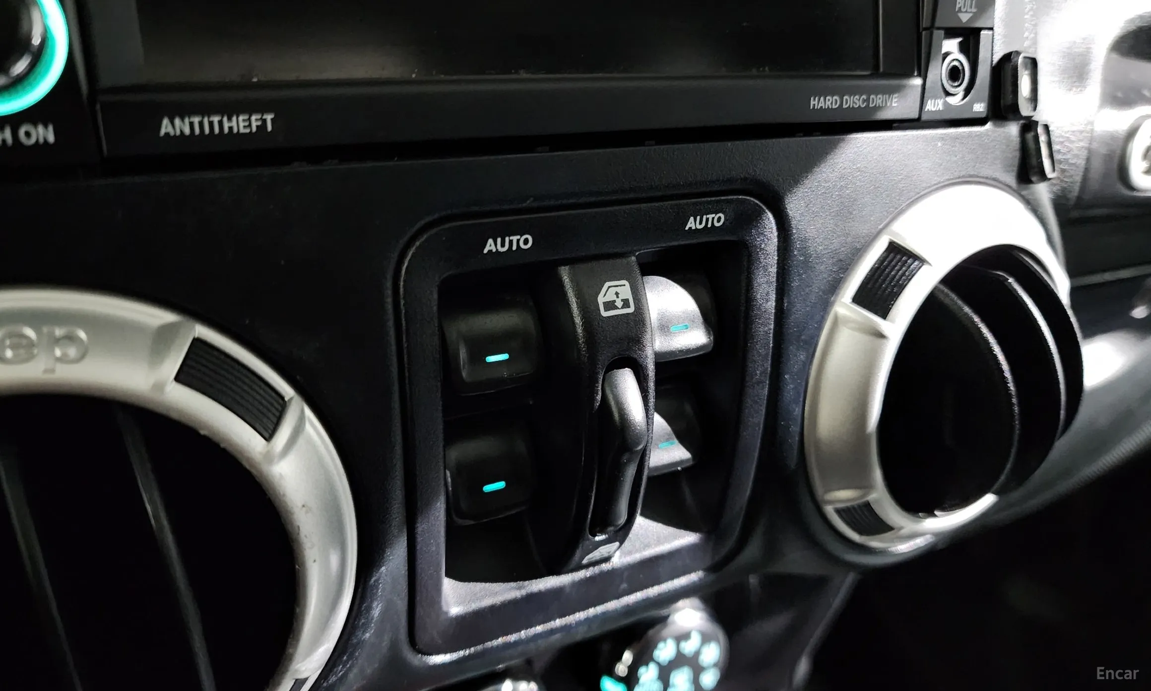 Jeep Wrangler (JK) превью 16