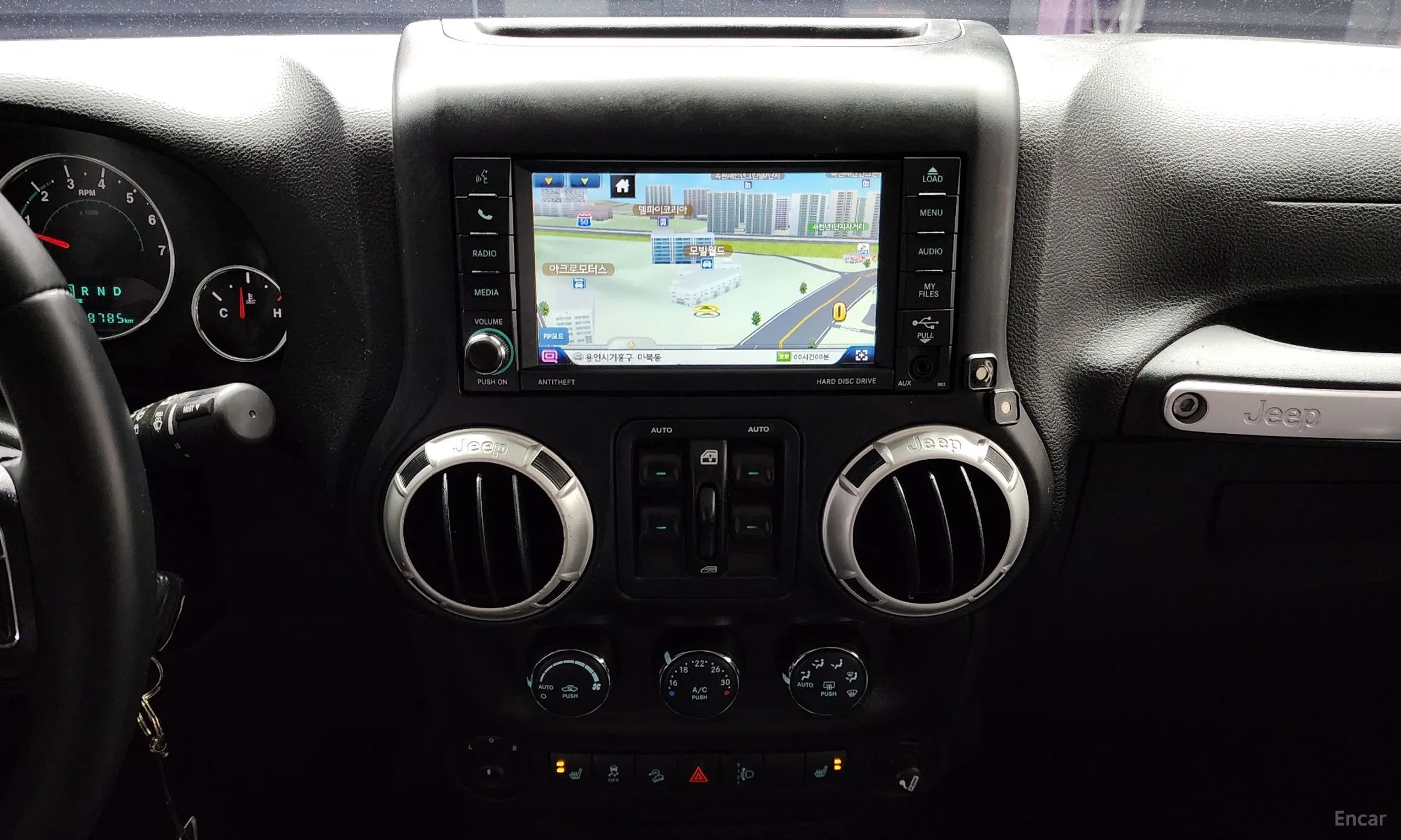 Jeep Wrangler (JK) превью 17