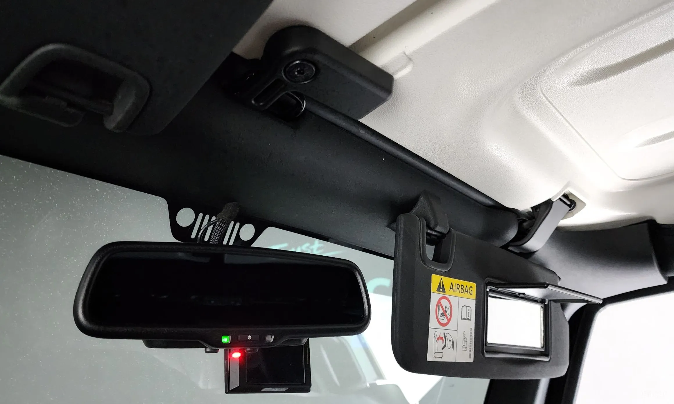 Jeep Wrangler (JK) превью 19