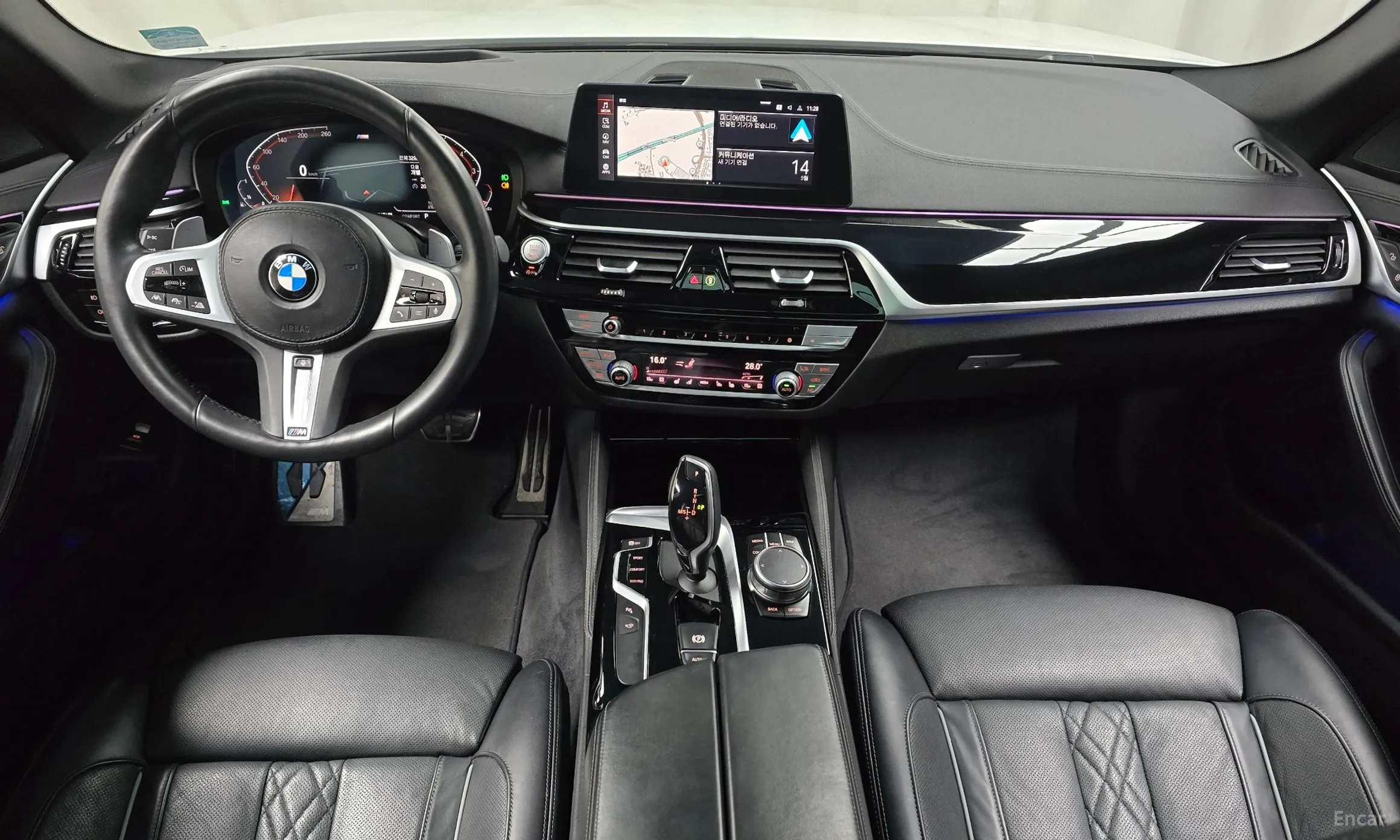 BMW 5 Series (G30) превью 4