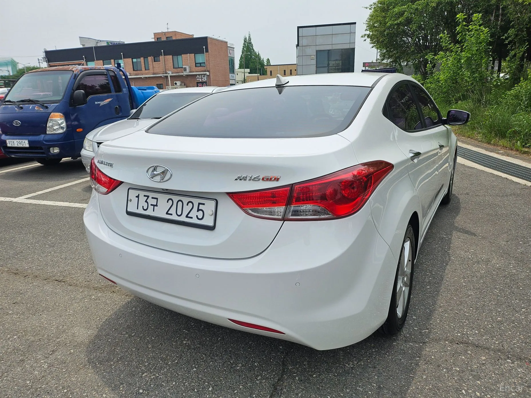 Hyundai Avante MD превью 2