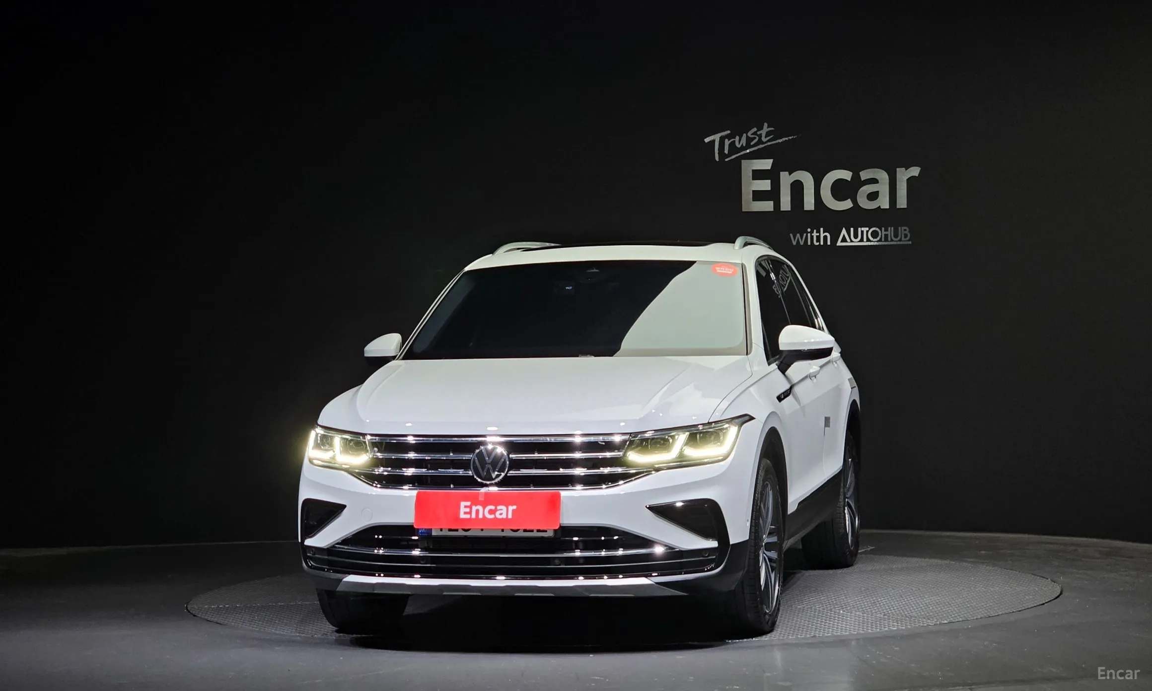 Volkswagen Tiguan 2nd Generation превью 2