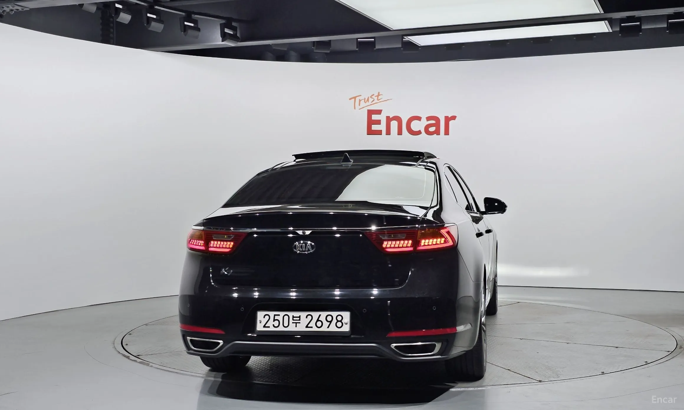 Kia K7 превью 3