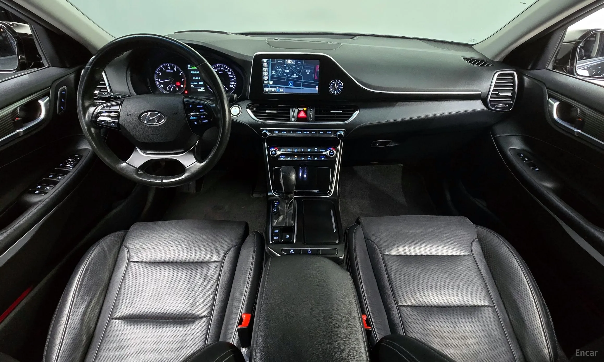 Hyundai Grandeur IG превью 4