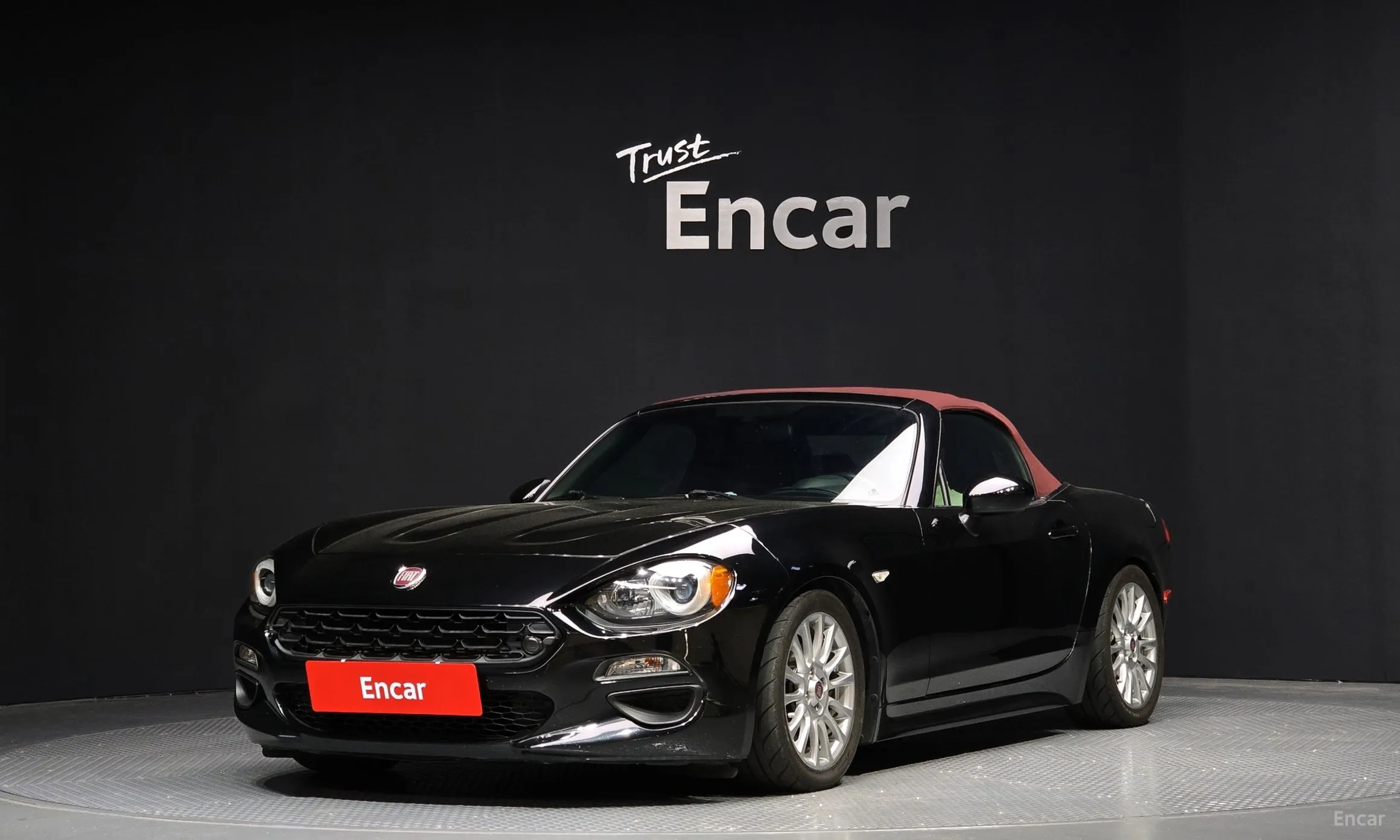 Fiat 124 Spider